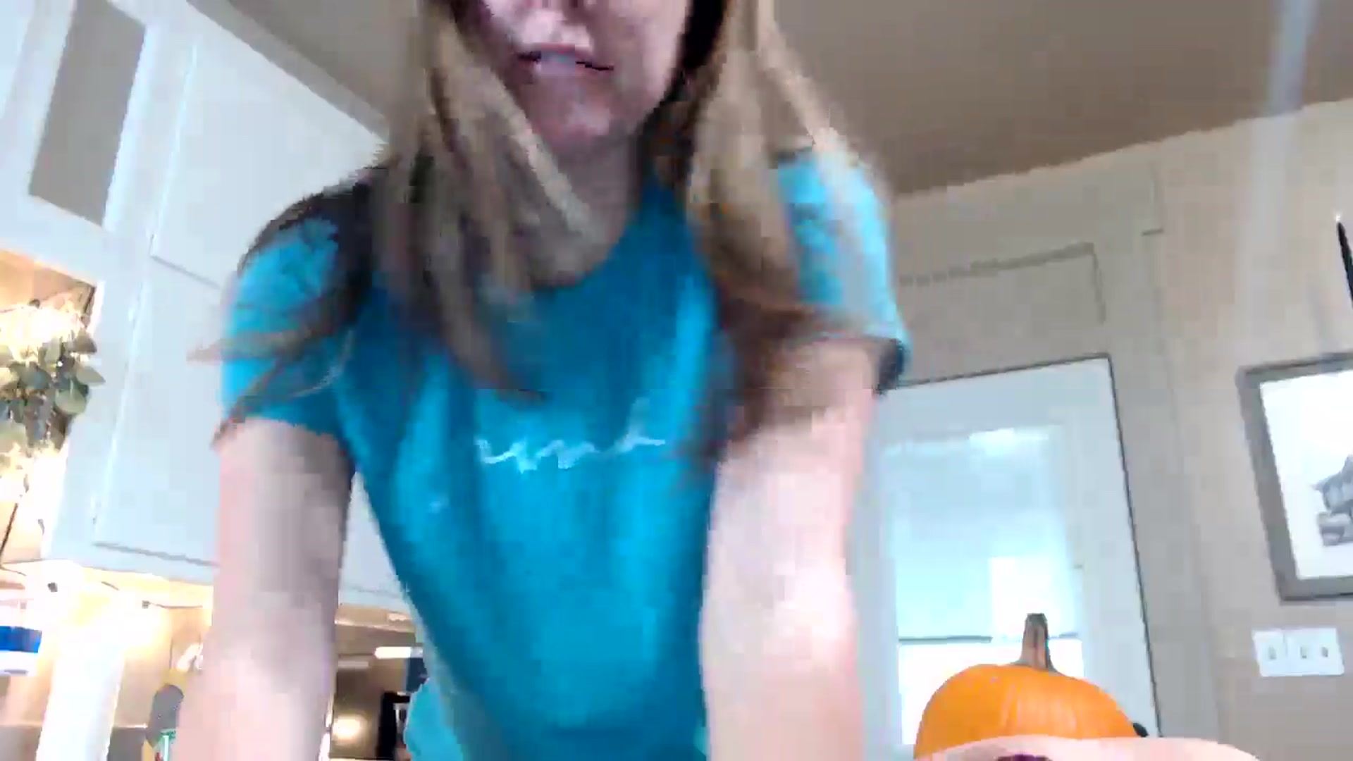 Gallery image thumbnail from FarmGirl__'s myfreecams stream on, 10/13/2025, 17:17 image 2 of 20