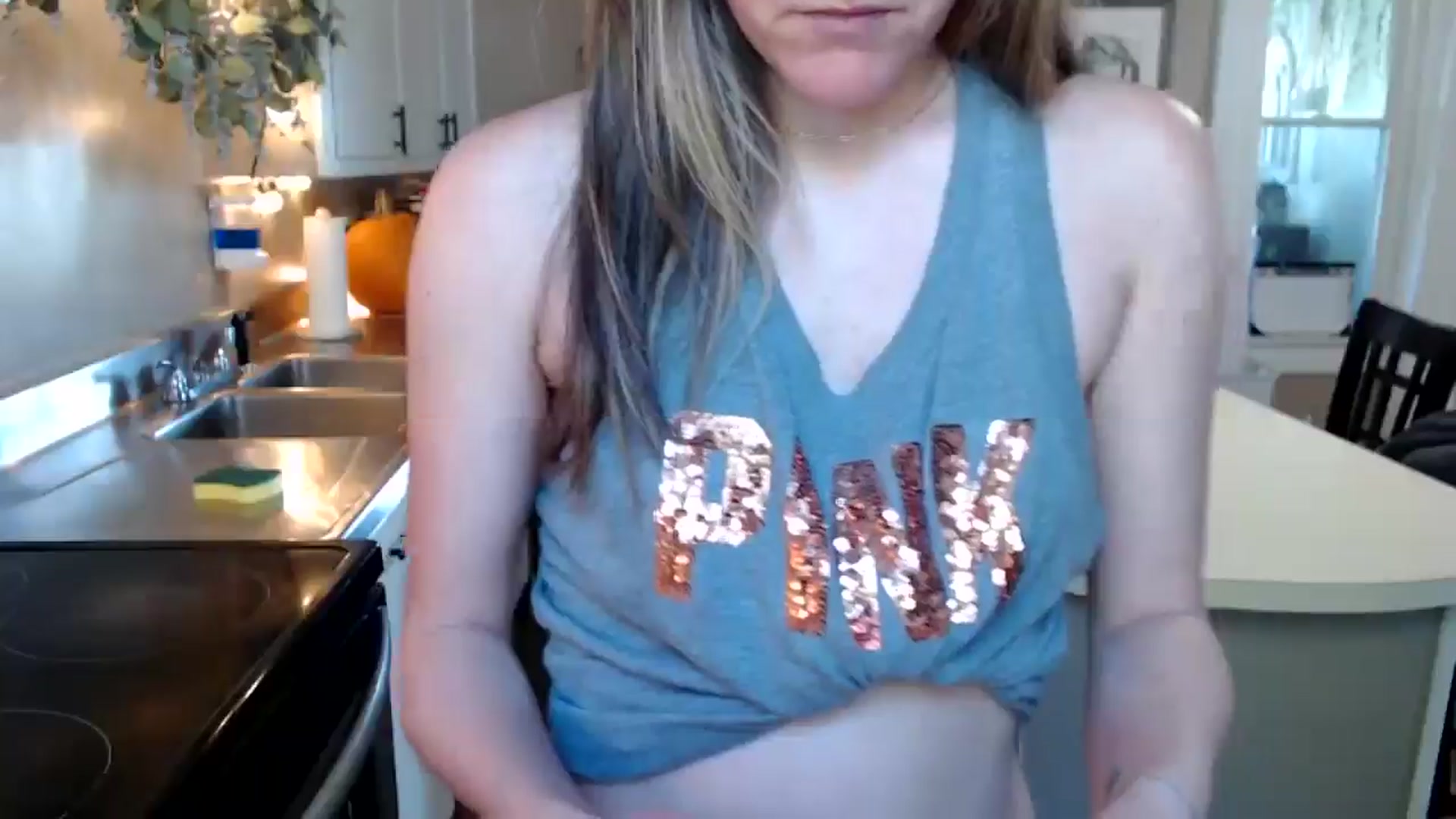 Gallery image thumbnail from FarmGirl__'s myfreecams stream on, 10/20/2025, 14:53 image 11 of 20