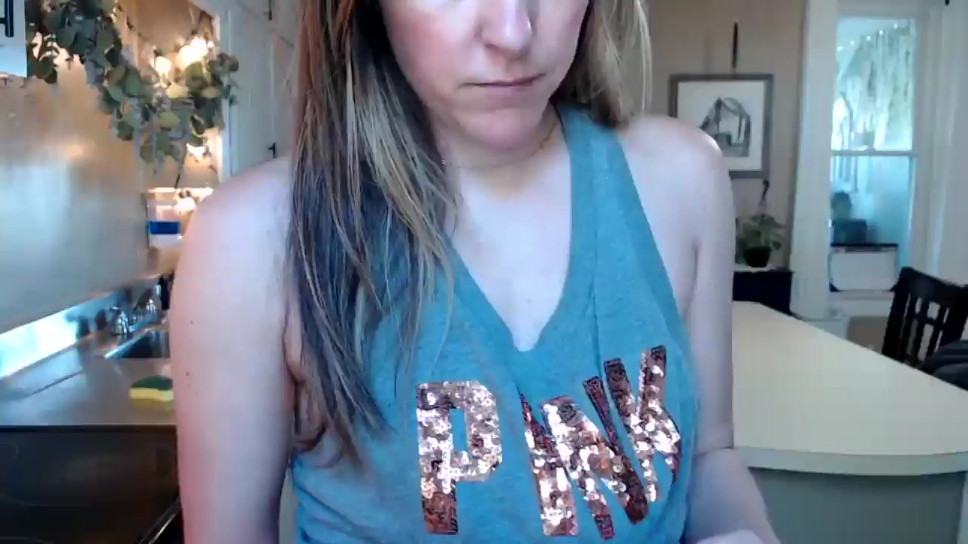 Gallery image thumbnail from FarmGirl__'s myfreecams stream on, 10/20/2025, 14:53 image 12 of 20