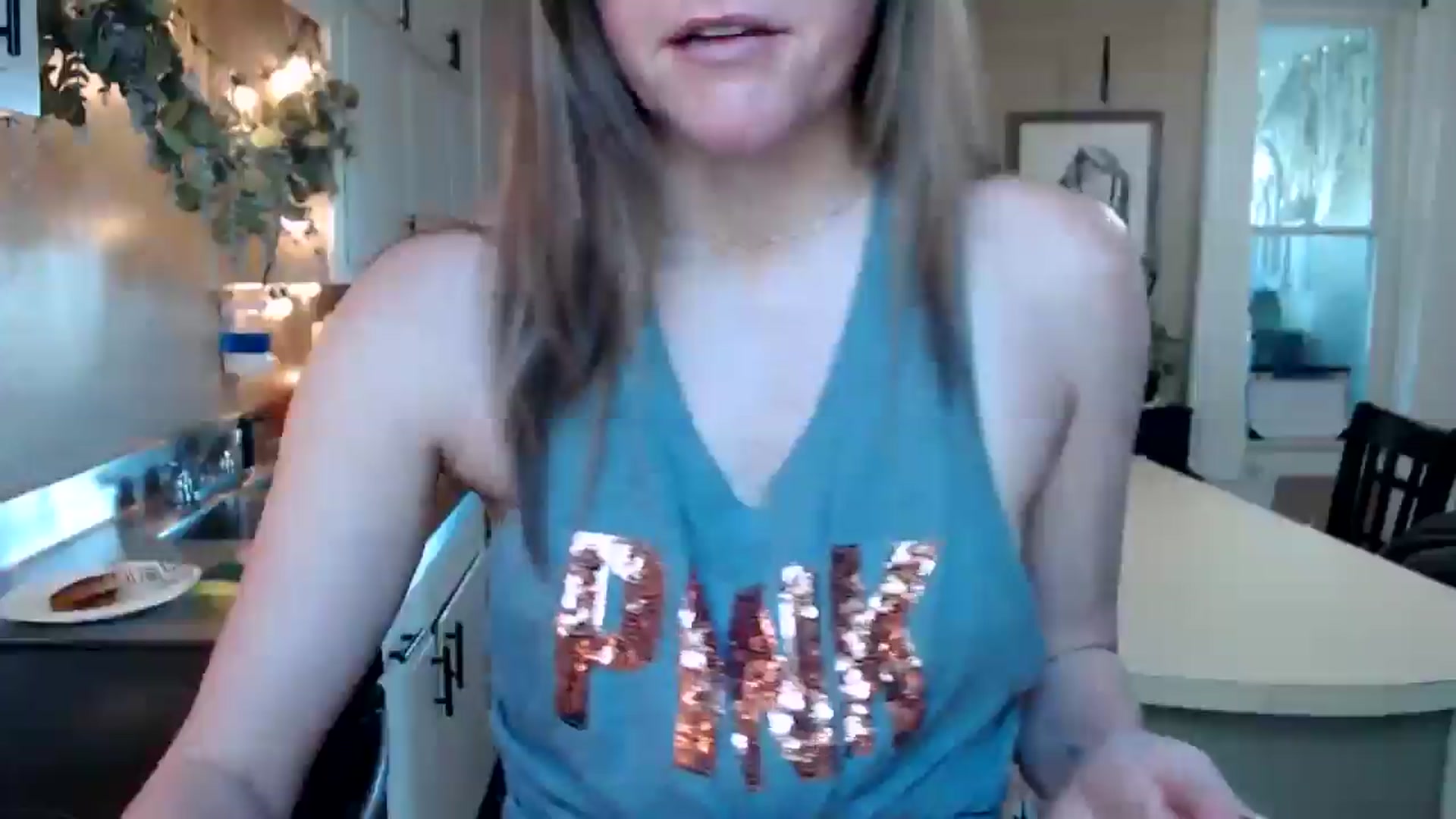 Gallery image thumbnail from FarmGirl__'s myfreecams stream on, 10/20/2025, 14:53 image 16 of 20