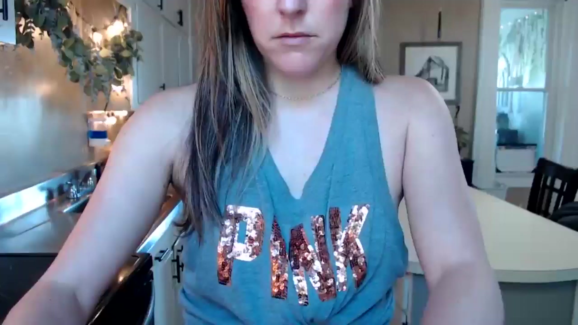Gallery image thumbnail from FarmGirl__'s myfreecams stream on, 10/20/2025, 14:53 image 13 of 20