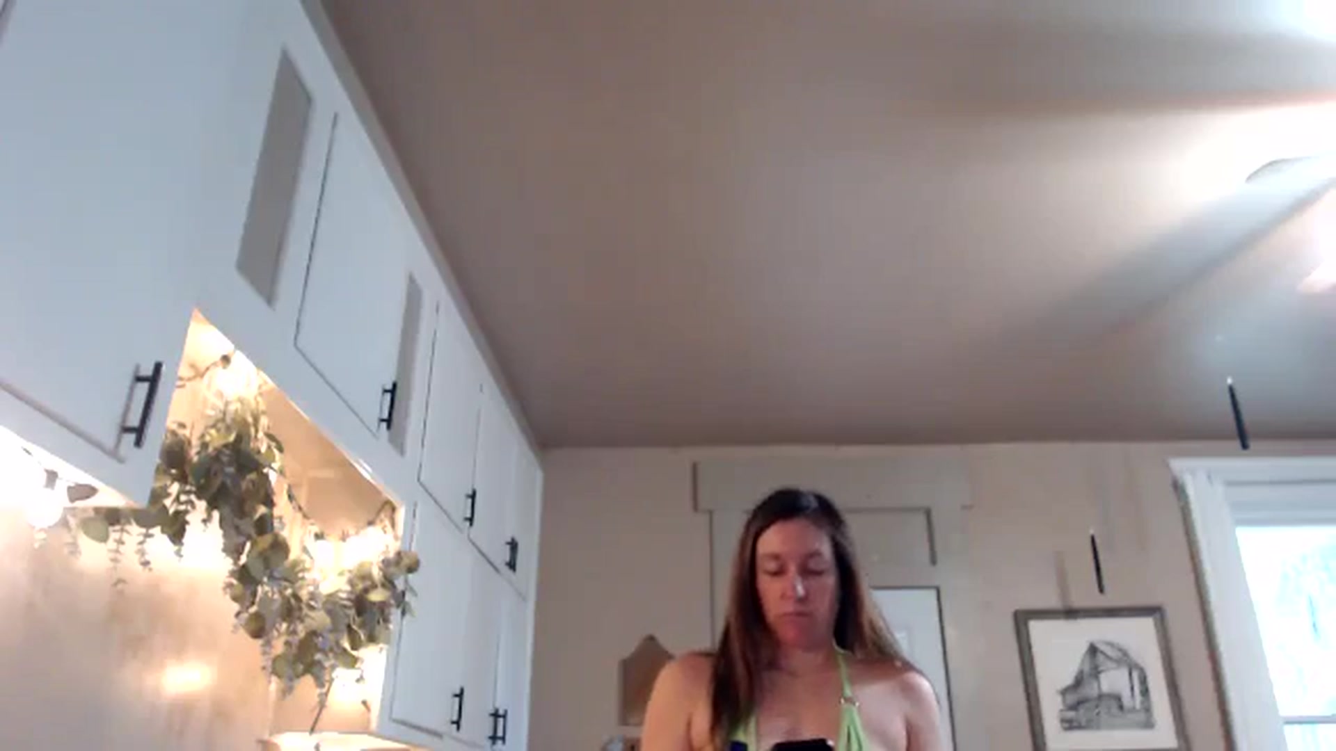 Gallery image thumbnail from FarmGirl__'s myfreecams stream on, 10/28/2025, 16:38 image 9 of 20