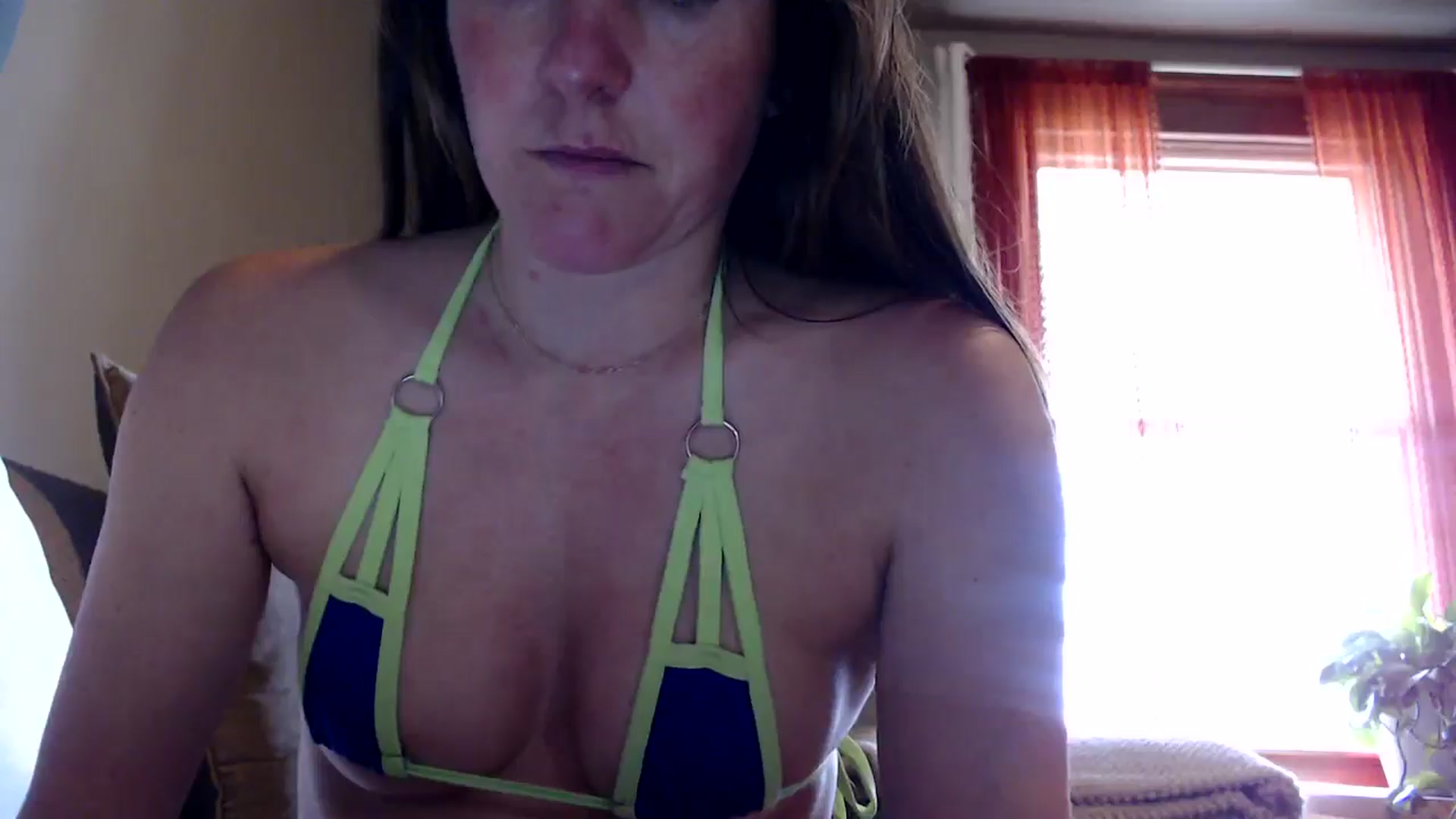 Gallery image thumbnail from FarmGirl__'s myfreecams stream on, 10/28/2025, 18:44 image 20 of 20