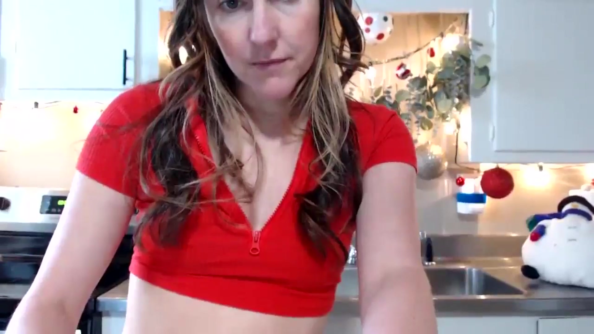Gallery image thumbnail from FarmGirl__'s myfreecams stream on, 12/01/2025, 16:39 image 15 of 20