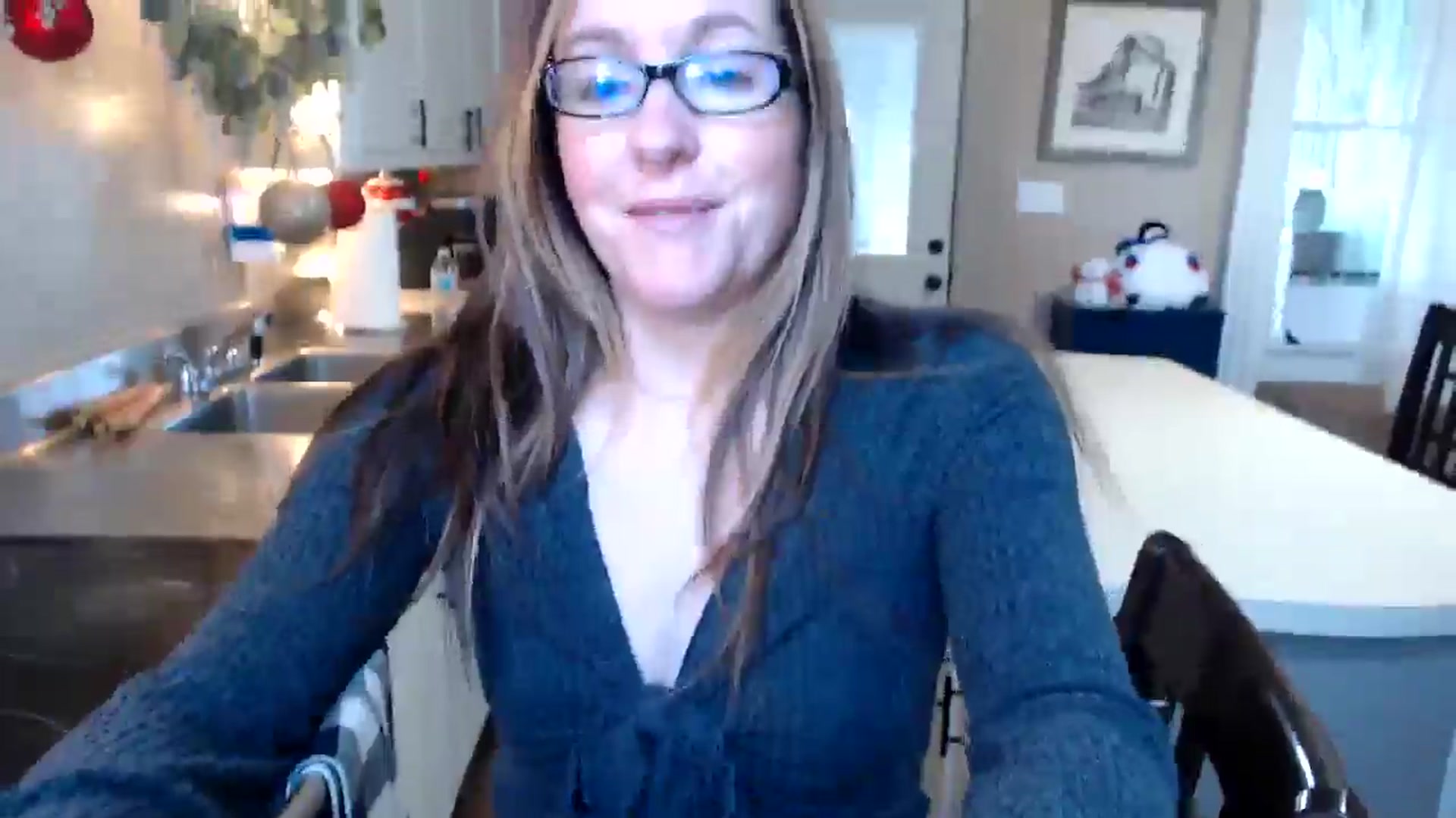 Gallery image thumbnail from FarmGirl__'s myfreecams stream on, 12/08/2025, 14:48 image 13 of 20