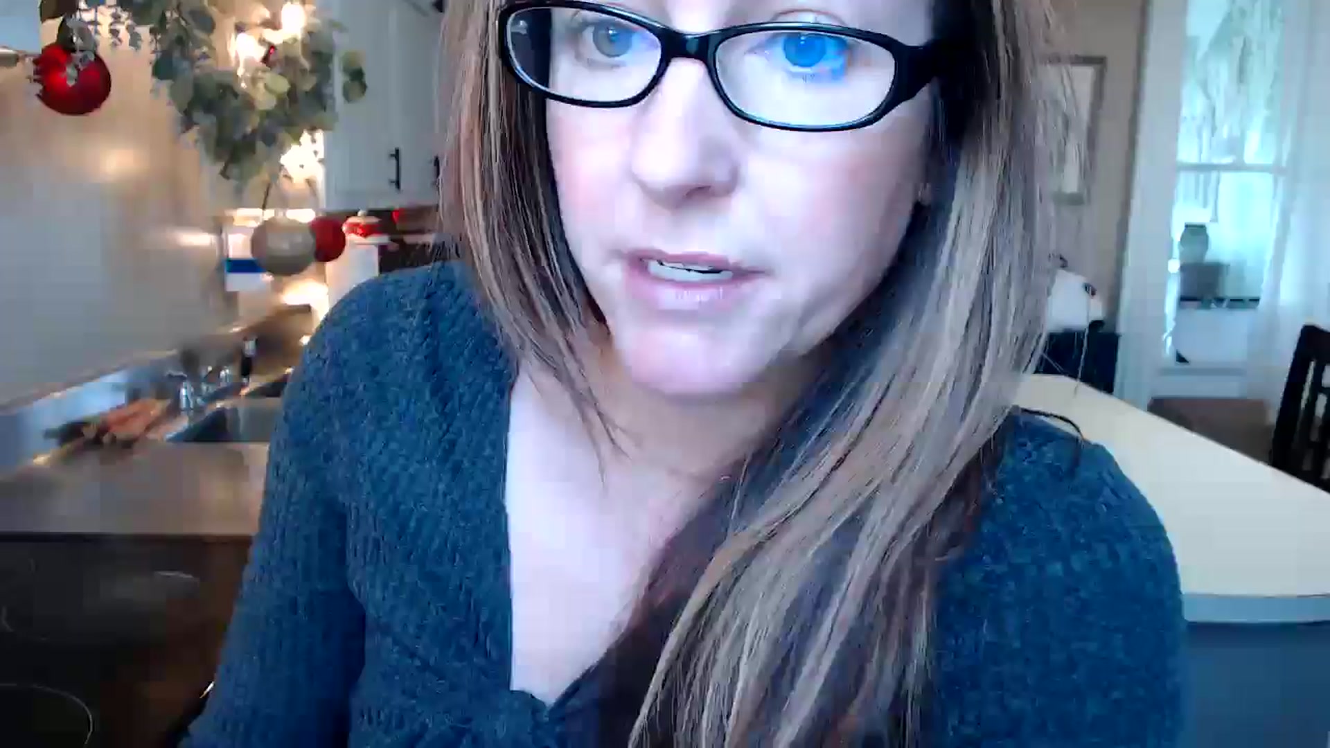 Gallery image thumbnail from FarmGirl__'s myfreecams stream on, 12/08/2025, 14:48 image 2 of 20
