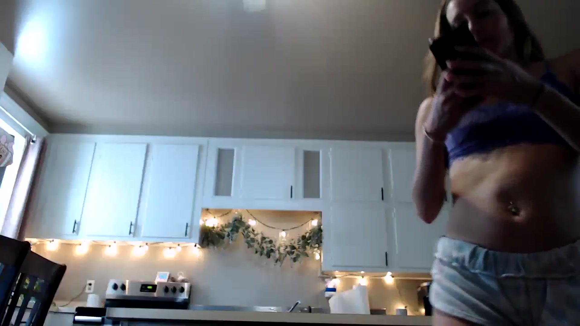Gallery image thumbnail from FarmGirl__'s myfreecams stream on, 01/03/2026, 17:21 image 13 of 20