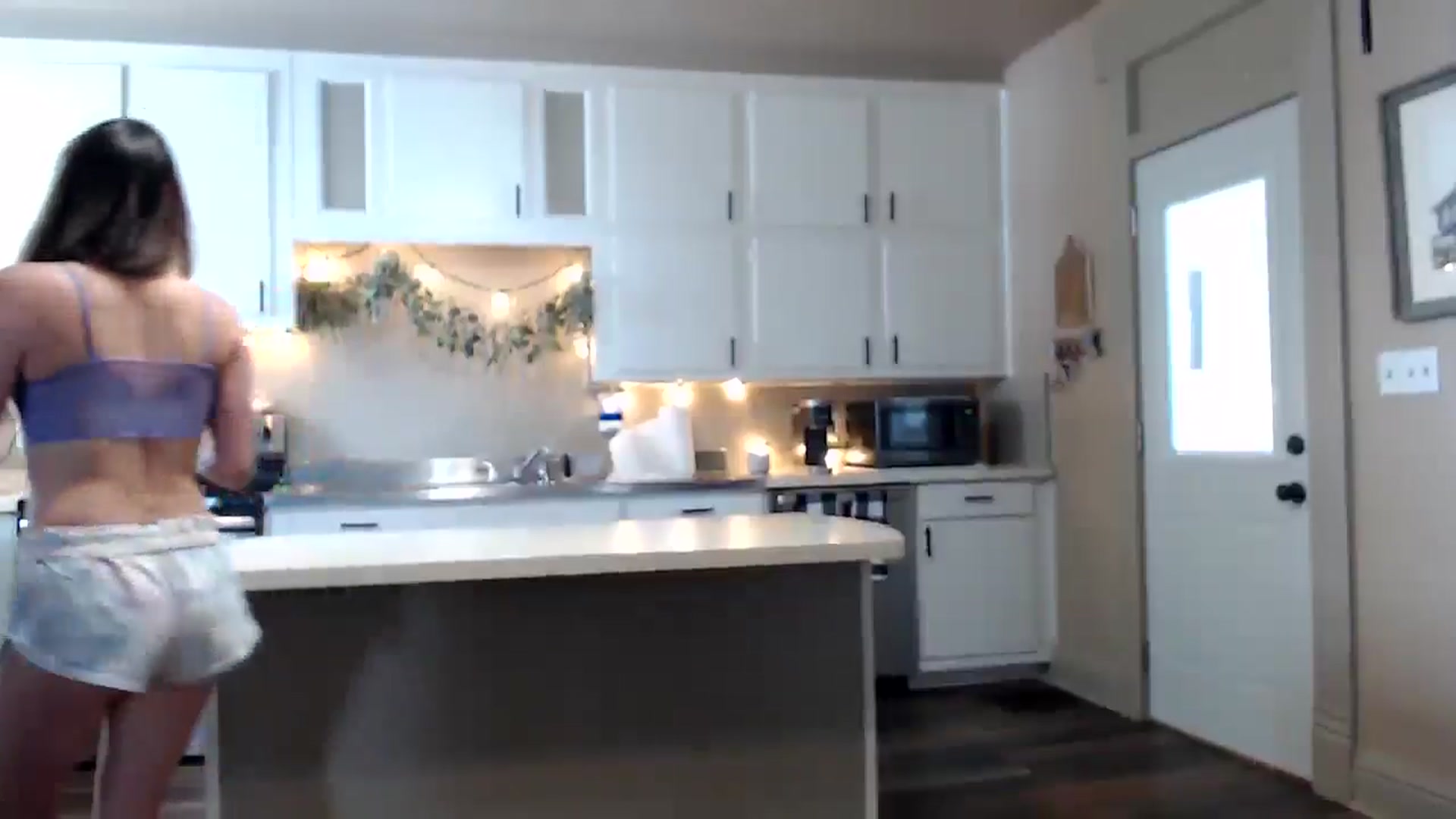 Gallery image thumbnail from FarmGirl__'s myfreecams stream on, 01/03/2026, 17:21 image 15 of 20
