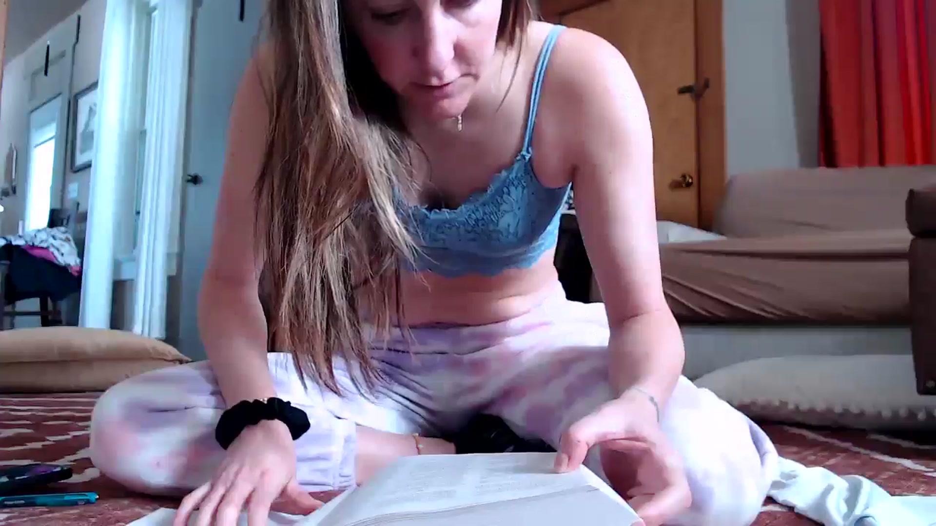Gallery image thumbnail from FarmGirl__'s myfreecams stream on, 01/28/2026, 18:30 image 9 of 20