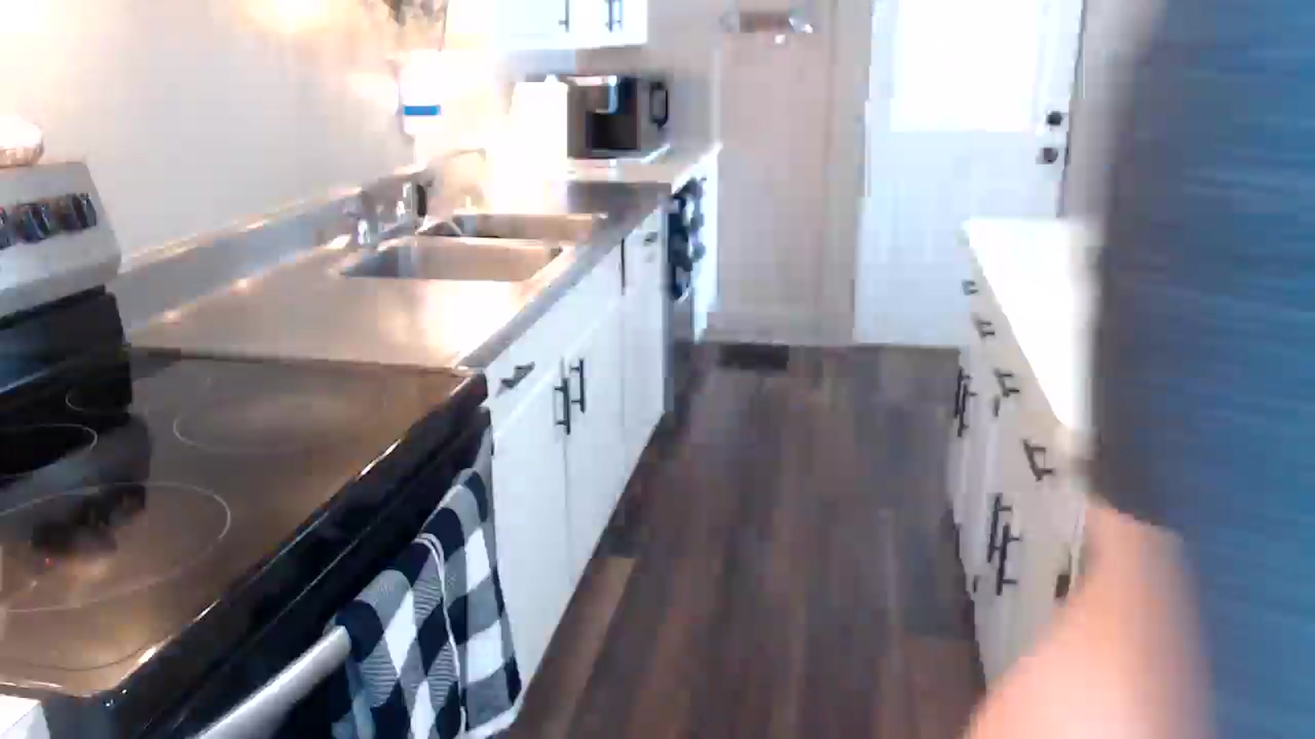 Gallery image thumbnail from FarmGirl__'s myfreecams stream on, 02/05/2026, 18:21 image 19 of 20