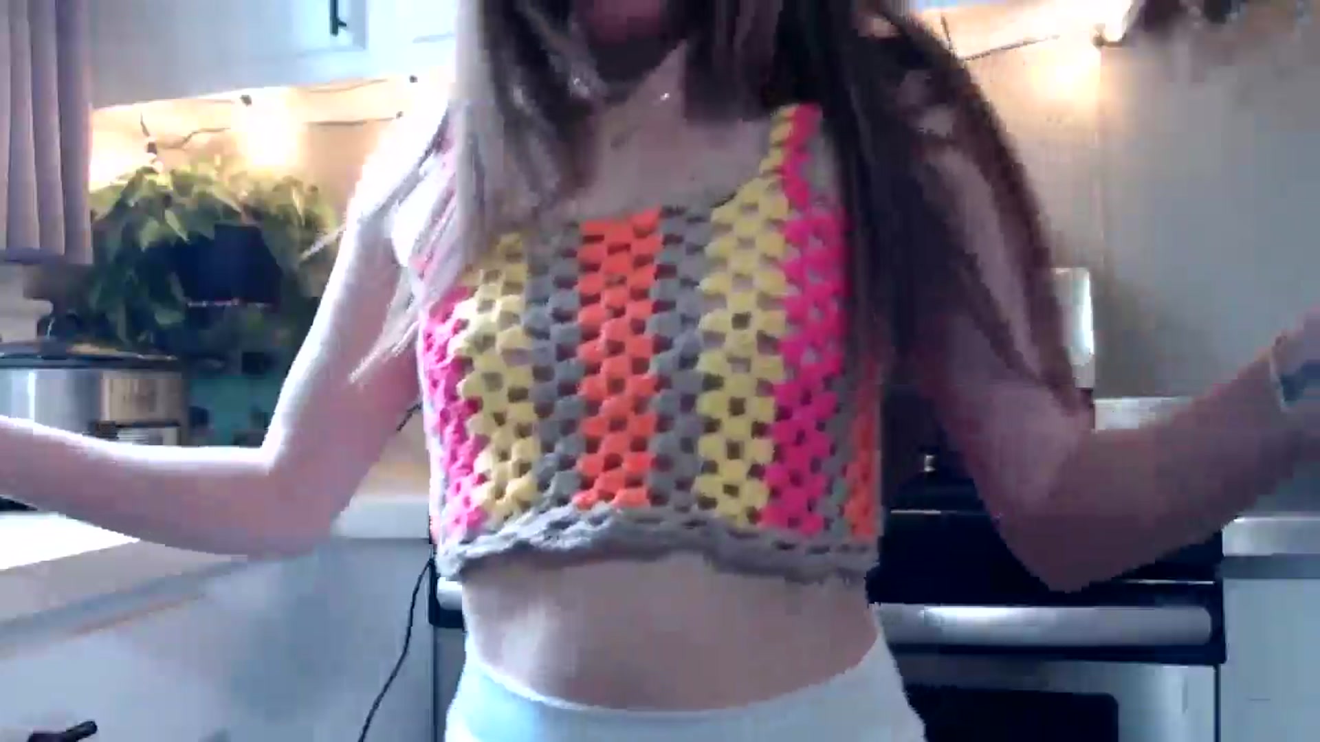 Gallery image thumbnail from FarmGirl__'s myfreecams stream on, 03/04/2026, 19:28 image 3 of 20