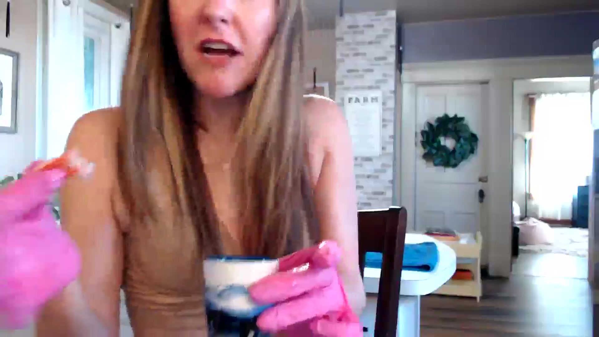 Gallery image thumbnail from FarmGirl__'s myfreecams stream on, 03/08/2026, 22:03 image 16 of 20
