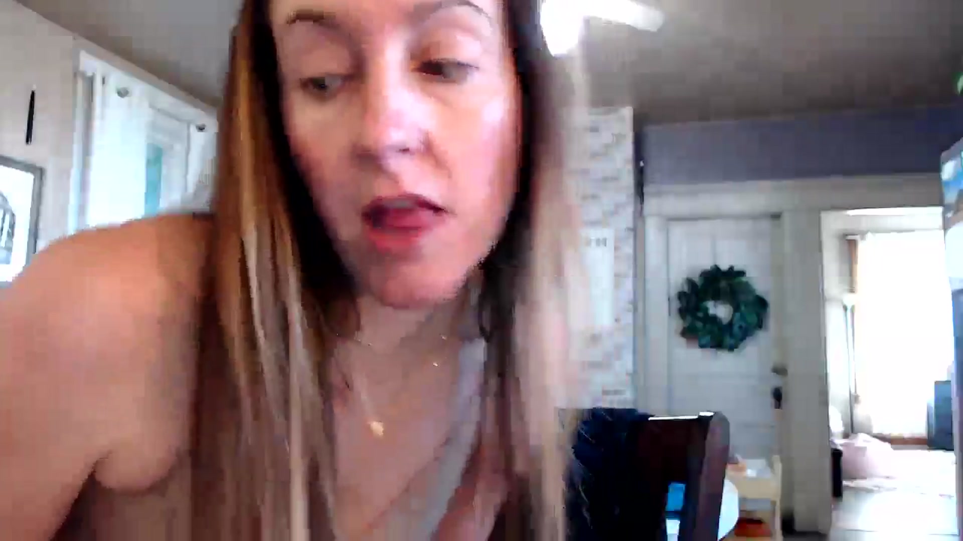 Gallery image thumbnail from FarmGirl__'s myfreecams stream on, 03/08/2026, 22:03 image 12 of 20