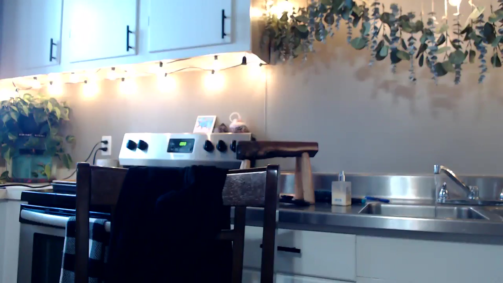 Gallery image thumbnail from FarmGirl__'s myfreecams stream on, 03/09/2026, 15:37 image 11 of 20