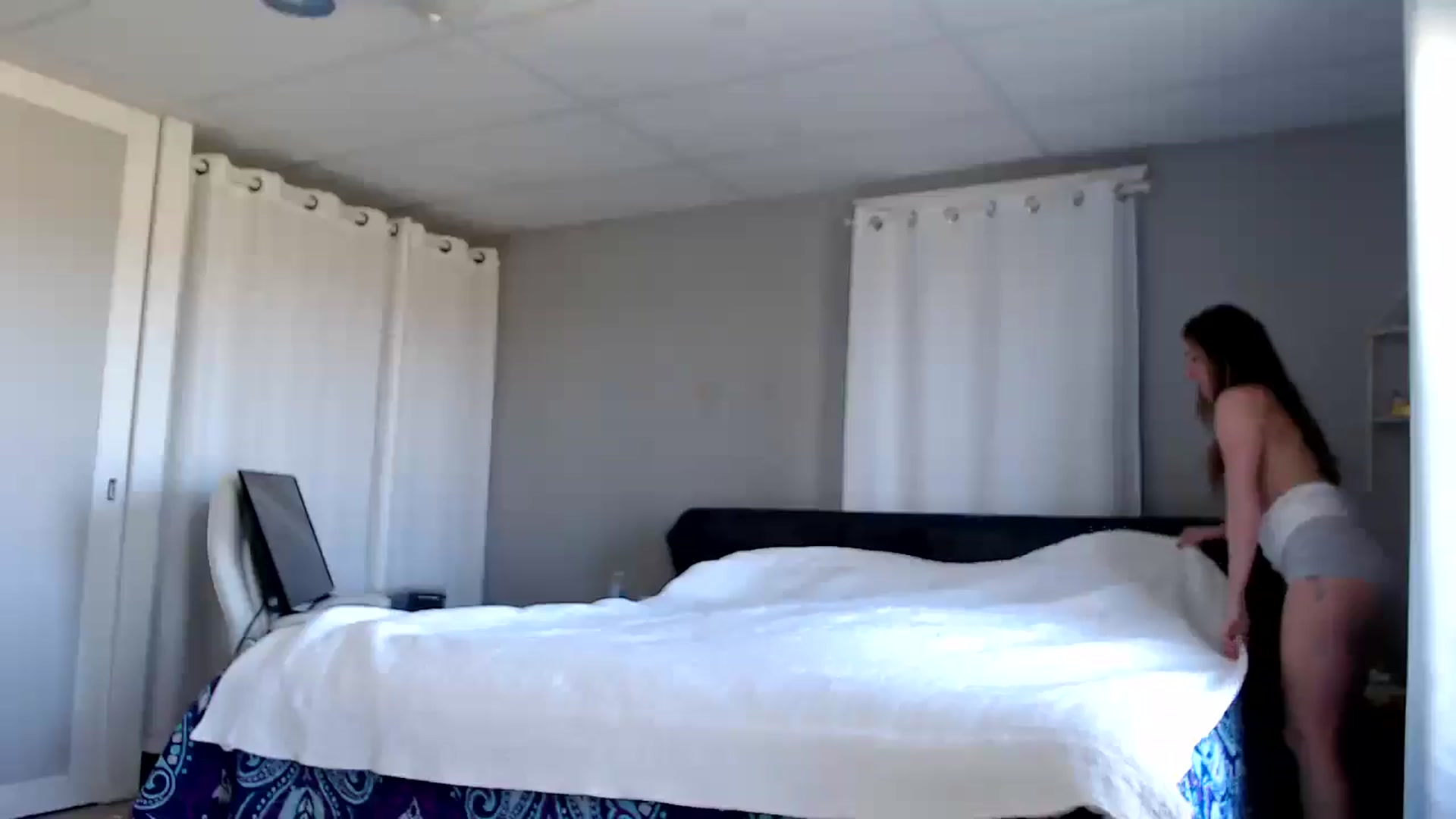 Gallery image thumbnail from FarmGirl__'s myfreecams stream on, 03/09/2026, 20:37 image 12 of 20