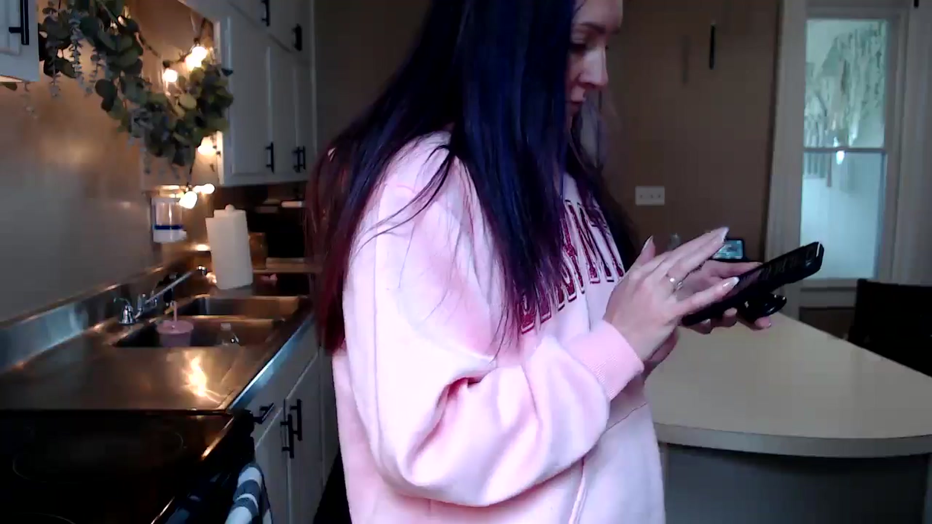 Gallery image thumbnail from FarmGirl__'s myfreecams stream on, 05/05/2026, 14:57 image 8 of 20