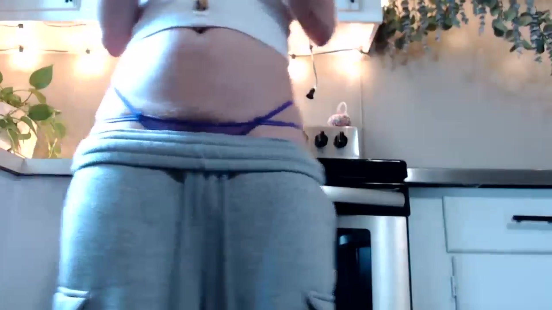 Gallery image thumbnail from FarmGirl__'s myfreecams stream on, 05/09/2026, 17:22 image 15 of 20