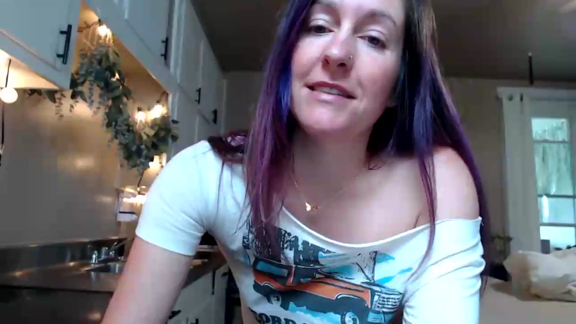 Gallery image thumbnail from FarmGirl__'s myfreecams stream on, 06/28/2026, 15:56 image 11 of 20