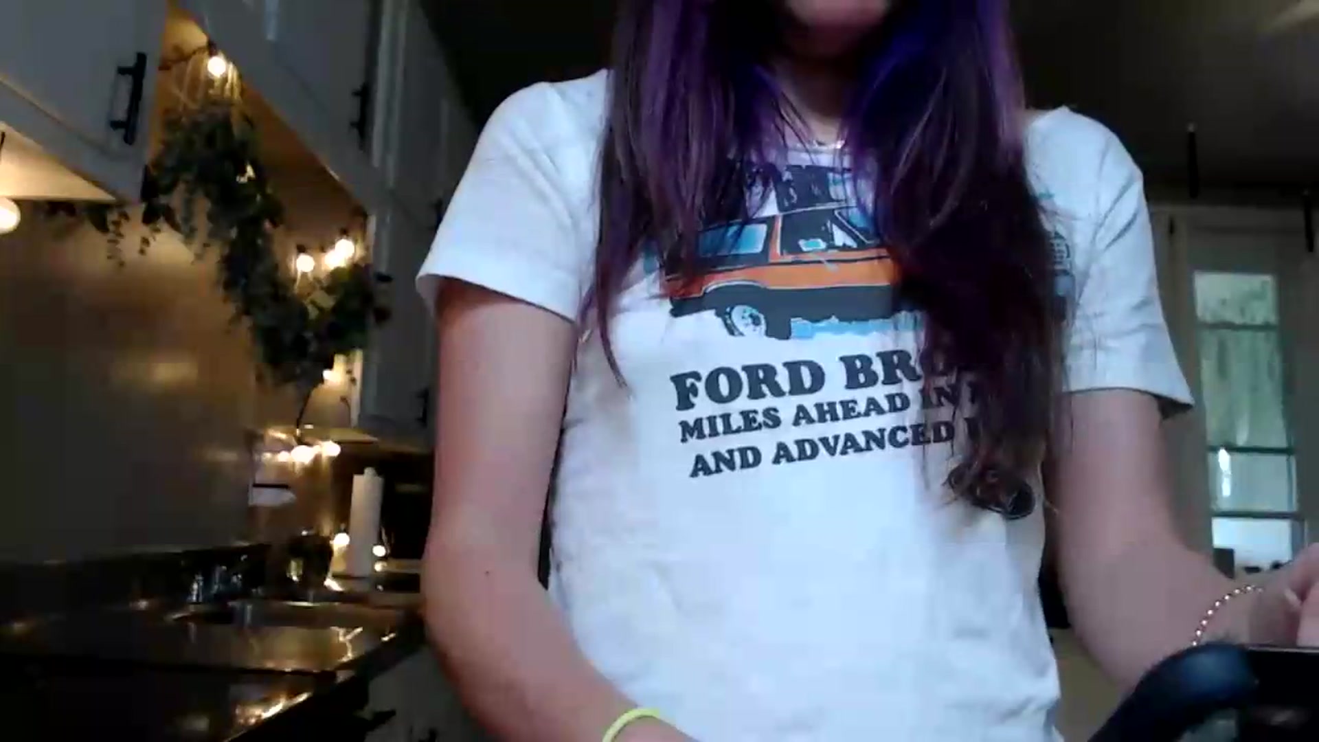 Gallery image thumbnail from FarmGirl__'s myfreecams stream on, 06/28/2026, 15:56 image 12 of 20