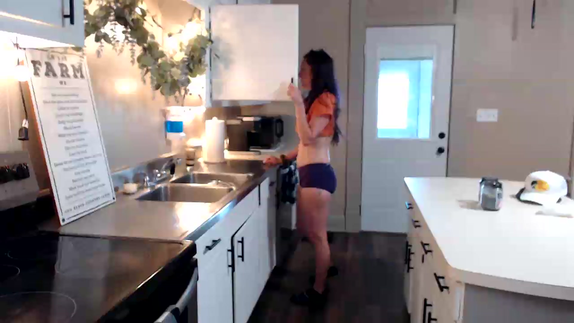 Gallery image thumbnail from FarmGirl__'s myfreecams stream on, 08/17/2026, 15:35 image 13 of 20
