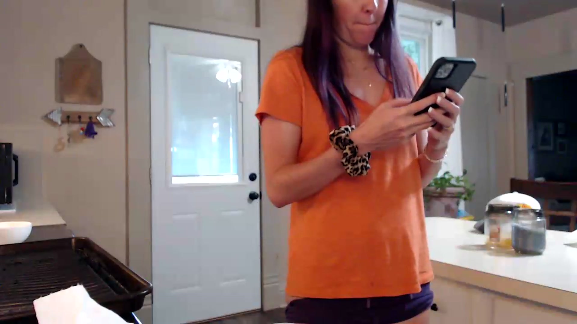 Gallery image thumbnail from FarmGirl__'s myfreecams stream on, 08/17/2026, 15:35 image 16 of 20