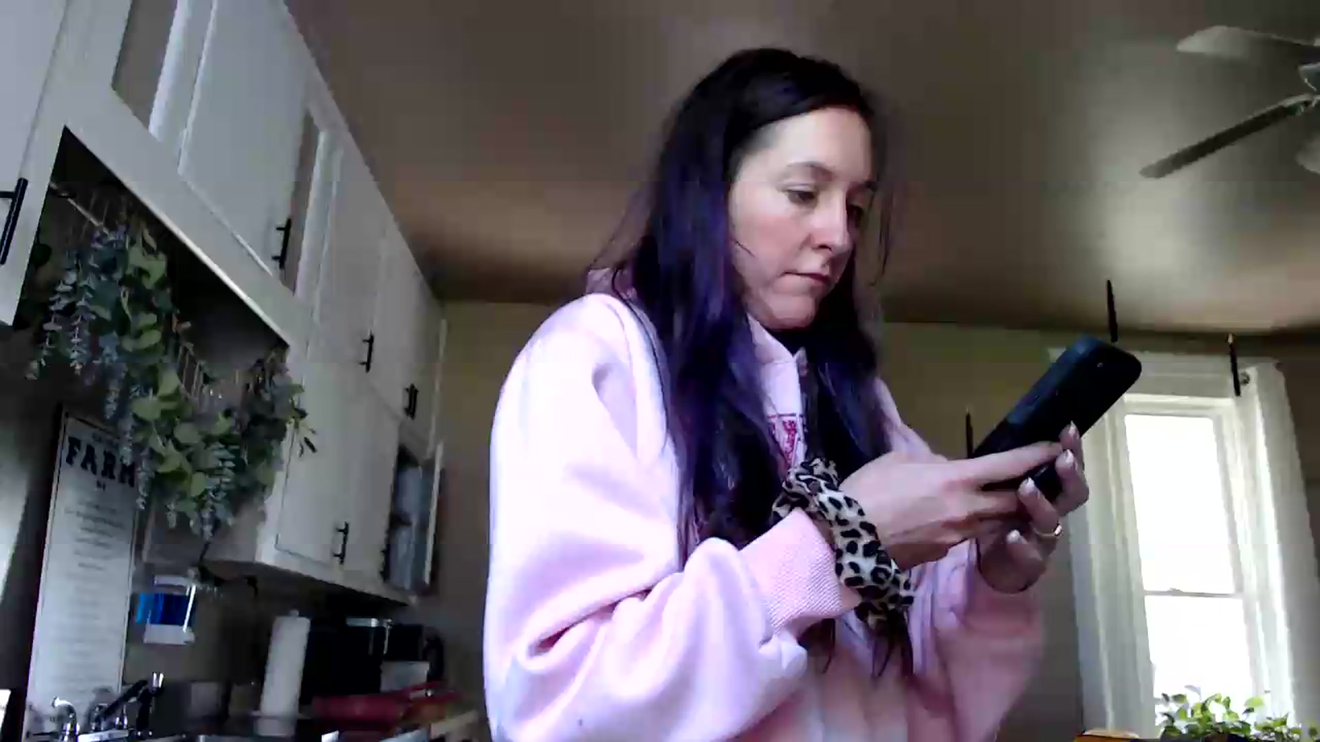 Gallery image thumbnail from FarmGirl__'s myfreecams stream on, 08/18/2026, 15:55 image 1 of 20