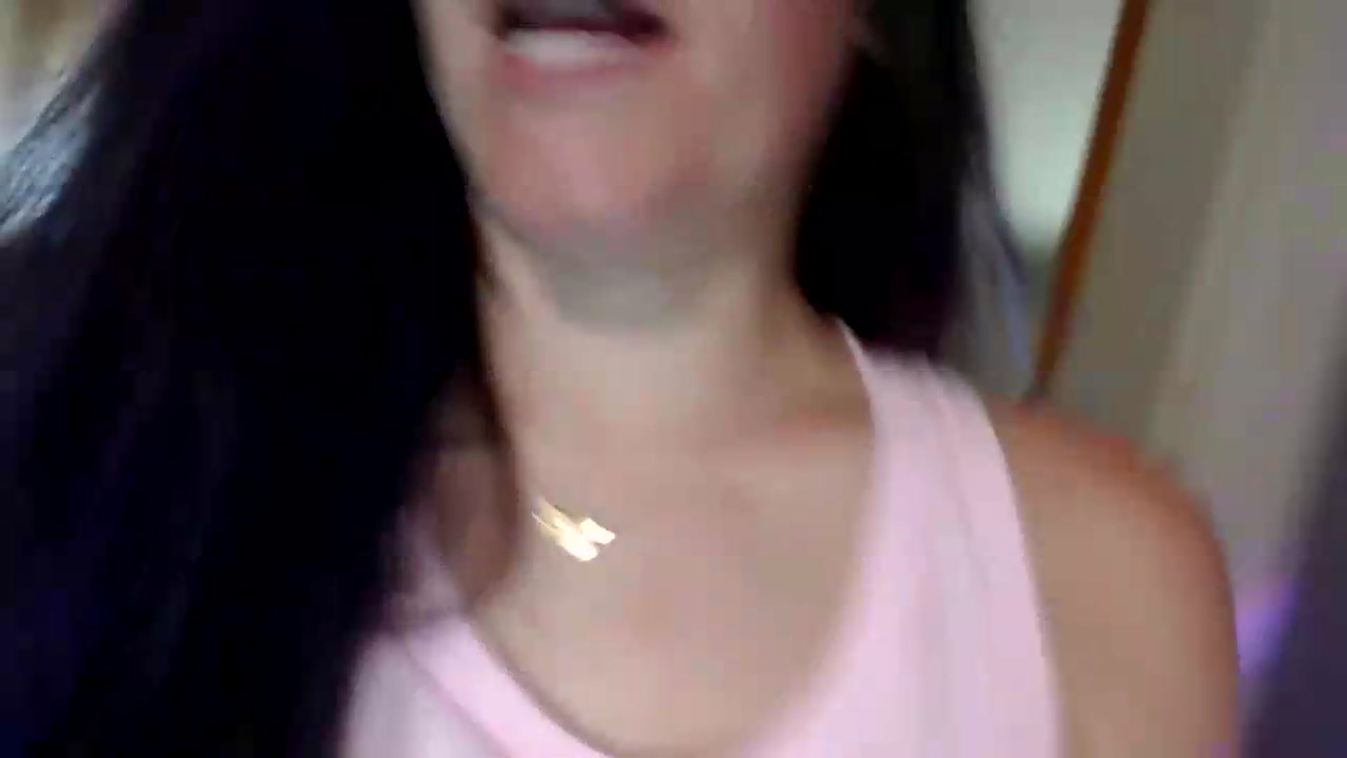 Gallery image thumbnail from FarmGirl__'s myfreecams stream on, 08/20/2026, 17:40 image 9 of 20