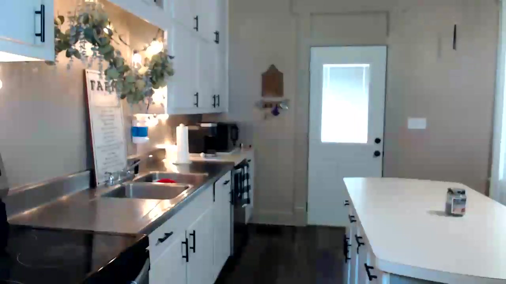 Gallery image thumbnail from FarmGirl__'s myfreecams stream on, 08/23/2026, 13:48 image 19 of 20