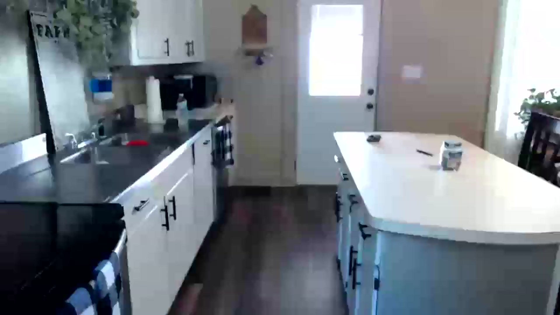 Gallery image thumbnail from FarmGirl__'s myfreecams stream on, 08/23/2026, 13:48 image 1 of 20