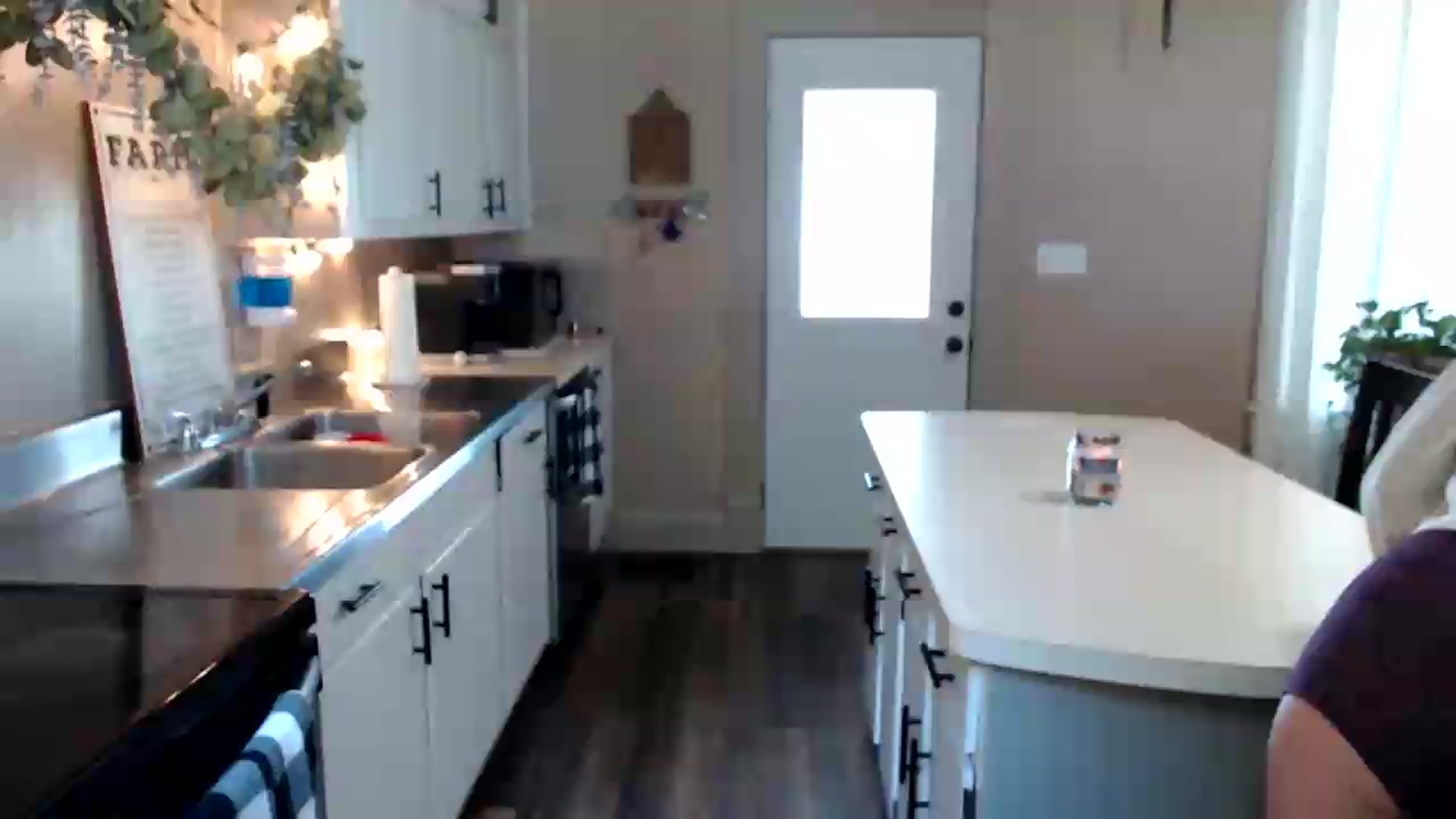Gallery image thumbnail from FarmGirl__'s myfreecams stream on, 08/23/2026, 14:25 image 20 of 20