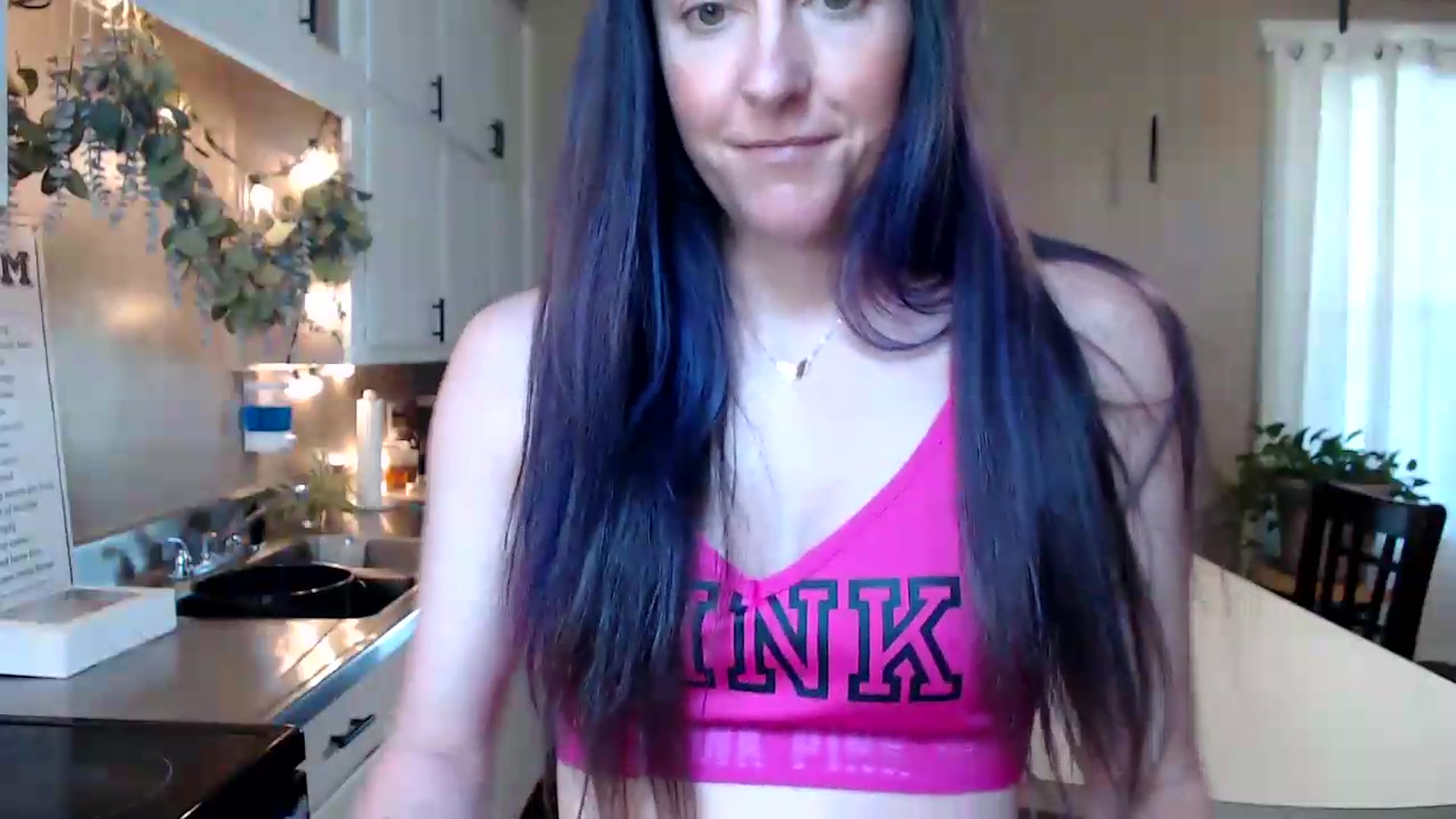 Gallery image thumbnail from FarmGirl__'s myfreecams stream on, 08/31/2026, 17:05 image 13 of 20