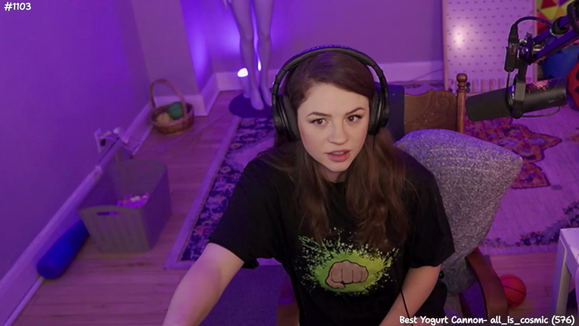 Gallery image thumbnail from FarmerSophie's myfreecams stream on, 04/04/2024, 08:34 image 4 of 20