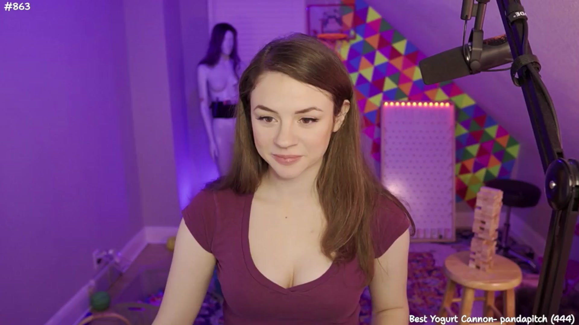 Gallery image thumbnail from FarmerSophie's myfreecams stream on, 04/06/2024, 07:21 image 4 of 20