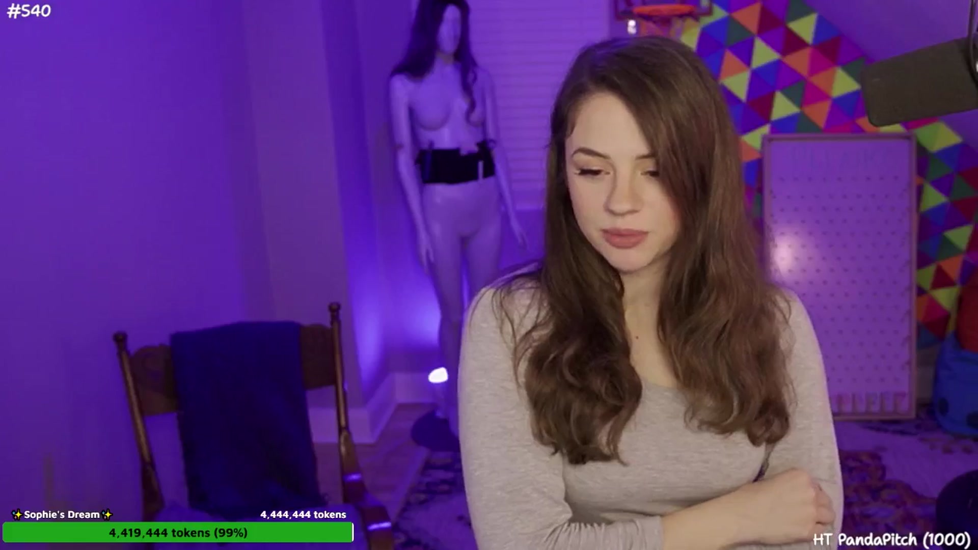 Gallery image thumbnail from FarmerSophie's myfreecams stream on, 05/03/2024, 07:09 image 12 of 20
