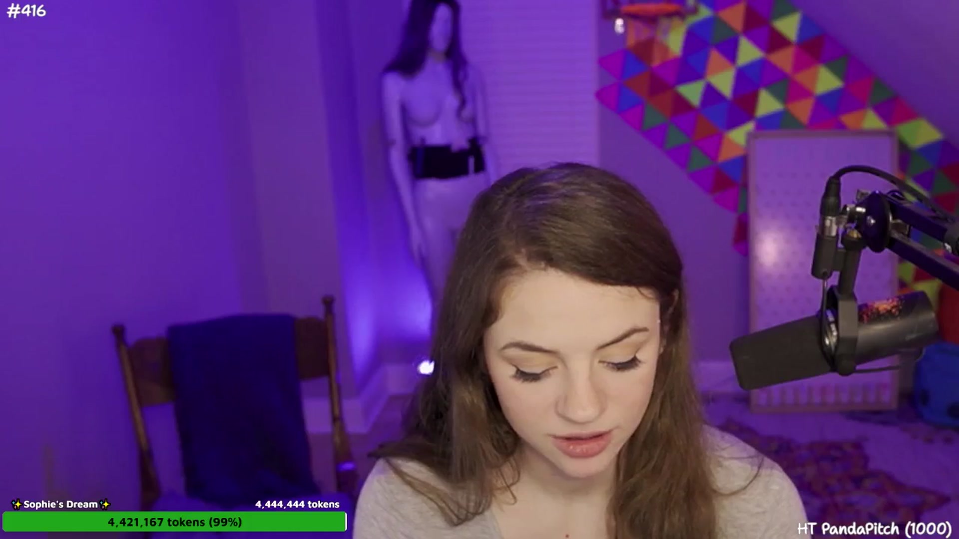 Gallery image thumbnail from FarmerSophie's myfreecams stream on, 05/03/2024, 07:09 image 19 of 20