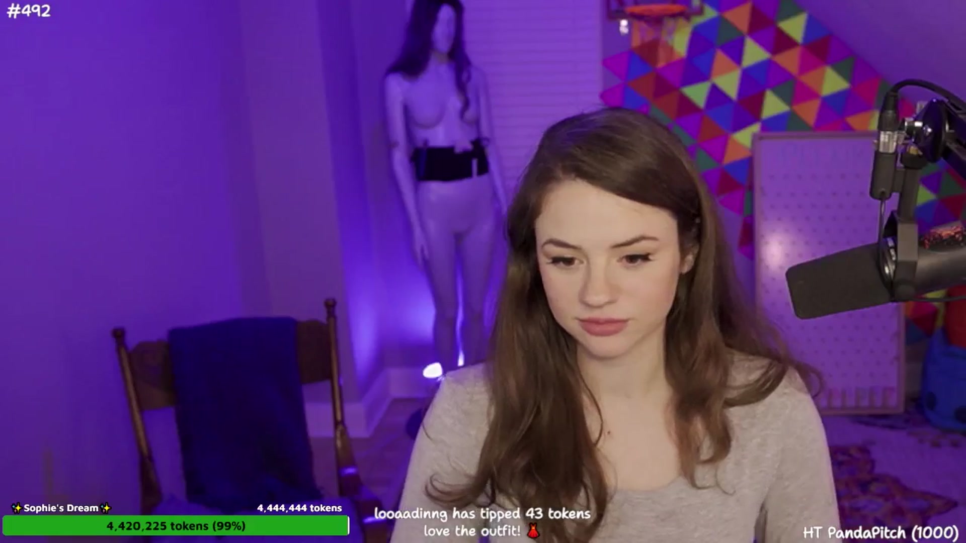 Gallery image thumbnail from FarmerSophie's myfreecams stream on, 05/03/2024, 07:09 image 18 of 20