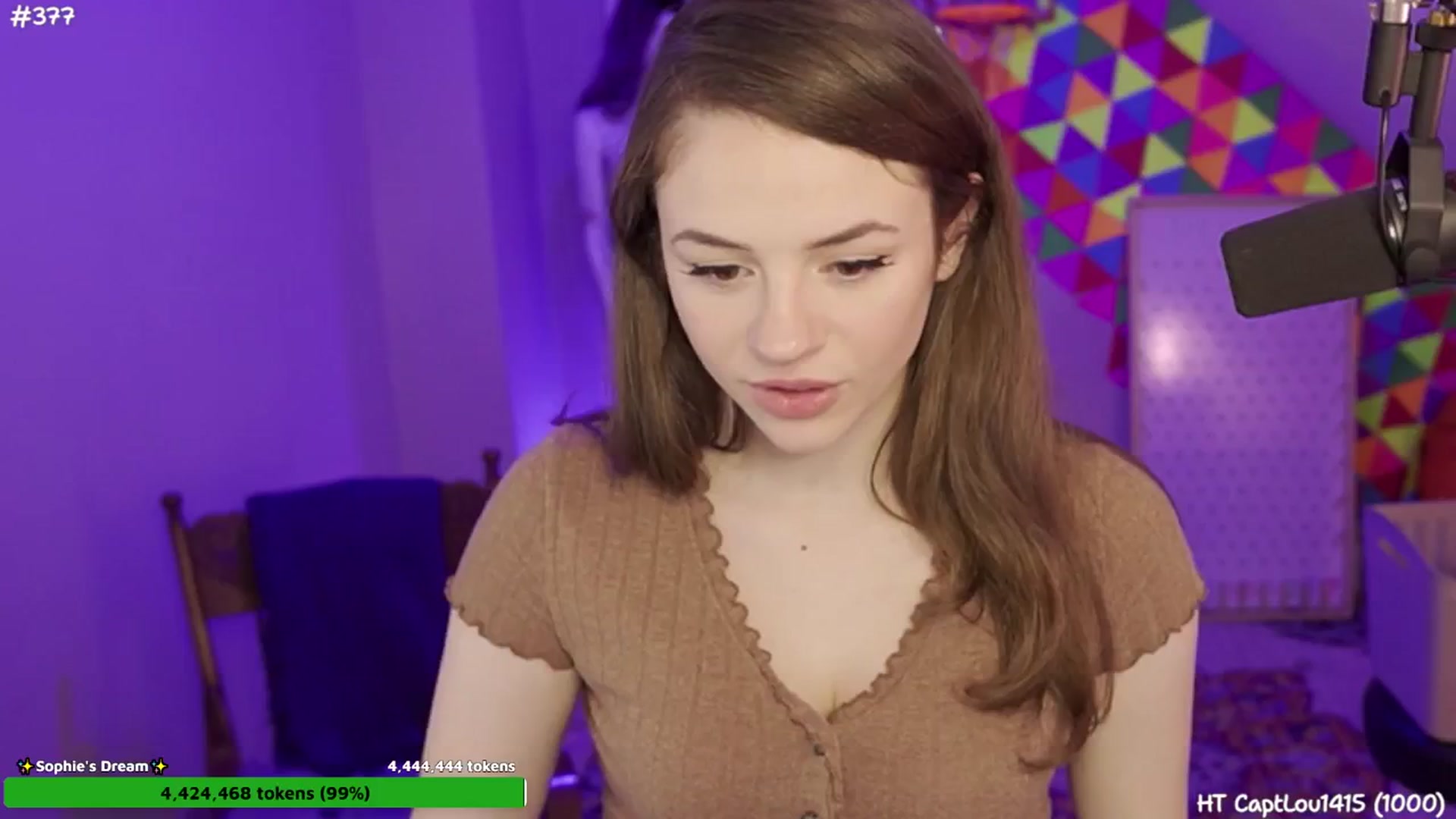 Gallery image thumbnail from FarmerSophie's myfreecams stream on, 05/04/2024, 05:25 image 19 of 20