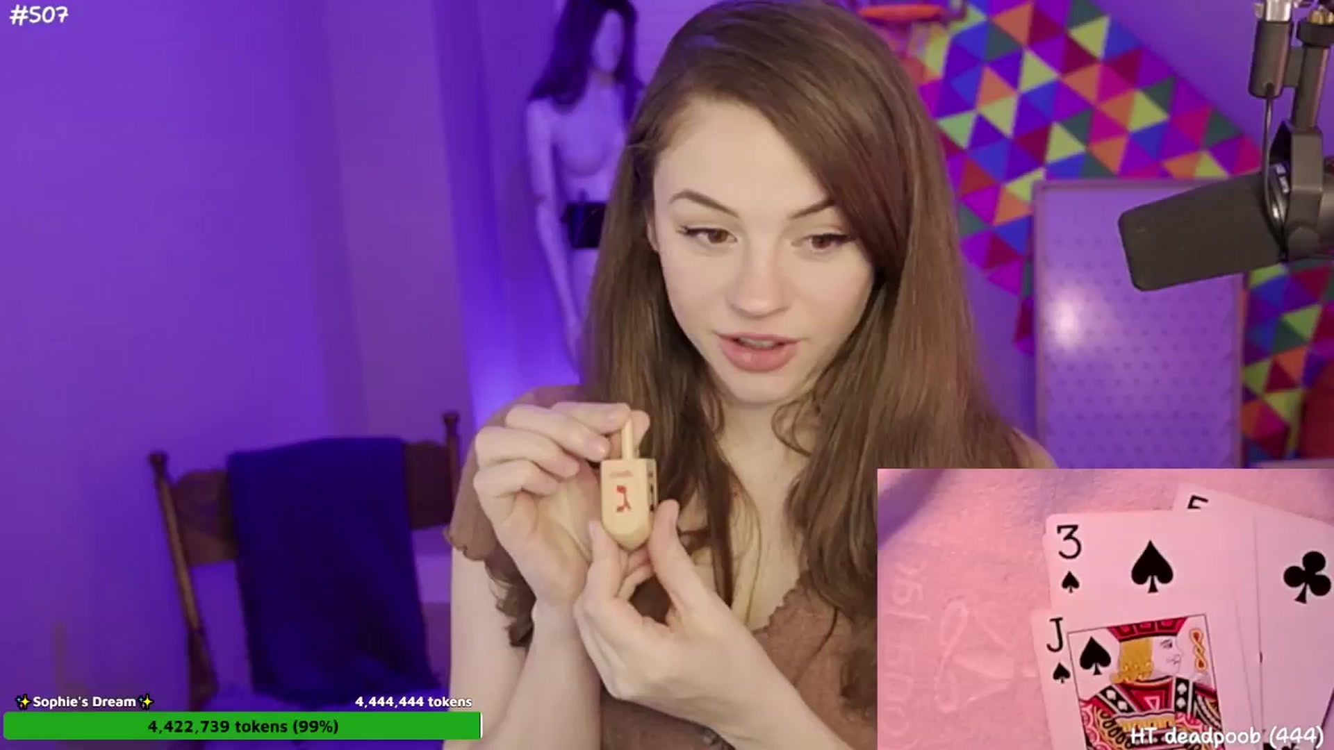 Gallery image thumbnail from FarmerSophie's myfreecams stream on, 05/04/2024, 05:25 image 3 of 20