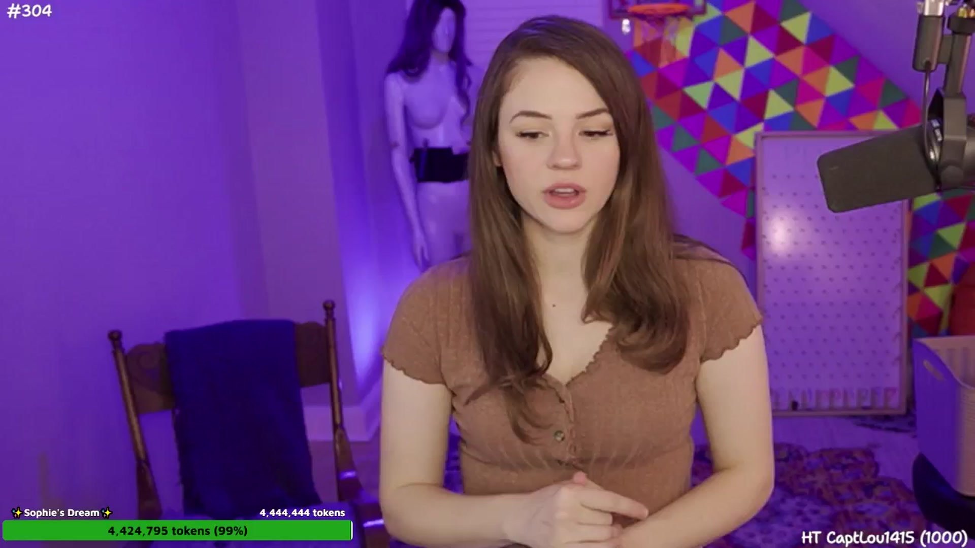 Gallery image thumbnail from FarmerSophie's myfreecams stream on, 05/04/2024, 05:45 image 17 of 20