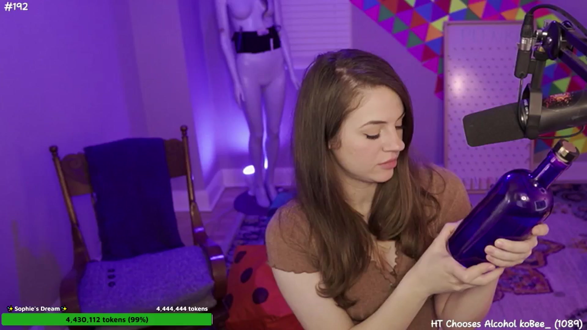 Gallery image thumbnail from FarmerSophie's myfreecams stream on, 05/04/2024, 08:41 image 13 of 20