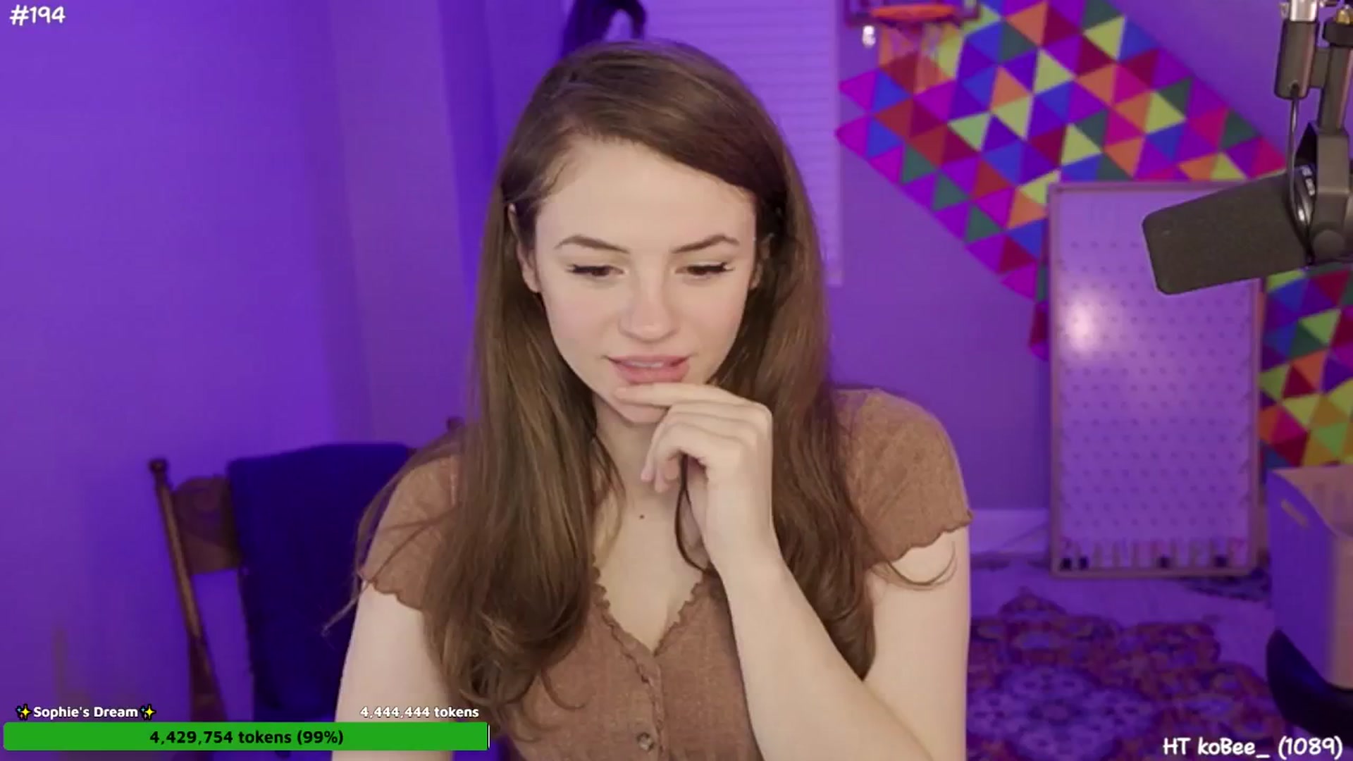 Gallery image thumbnail from FarmerSophie's myfreecams stream on, 05/04/2024, 08:41 image 5 of 20