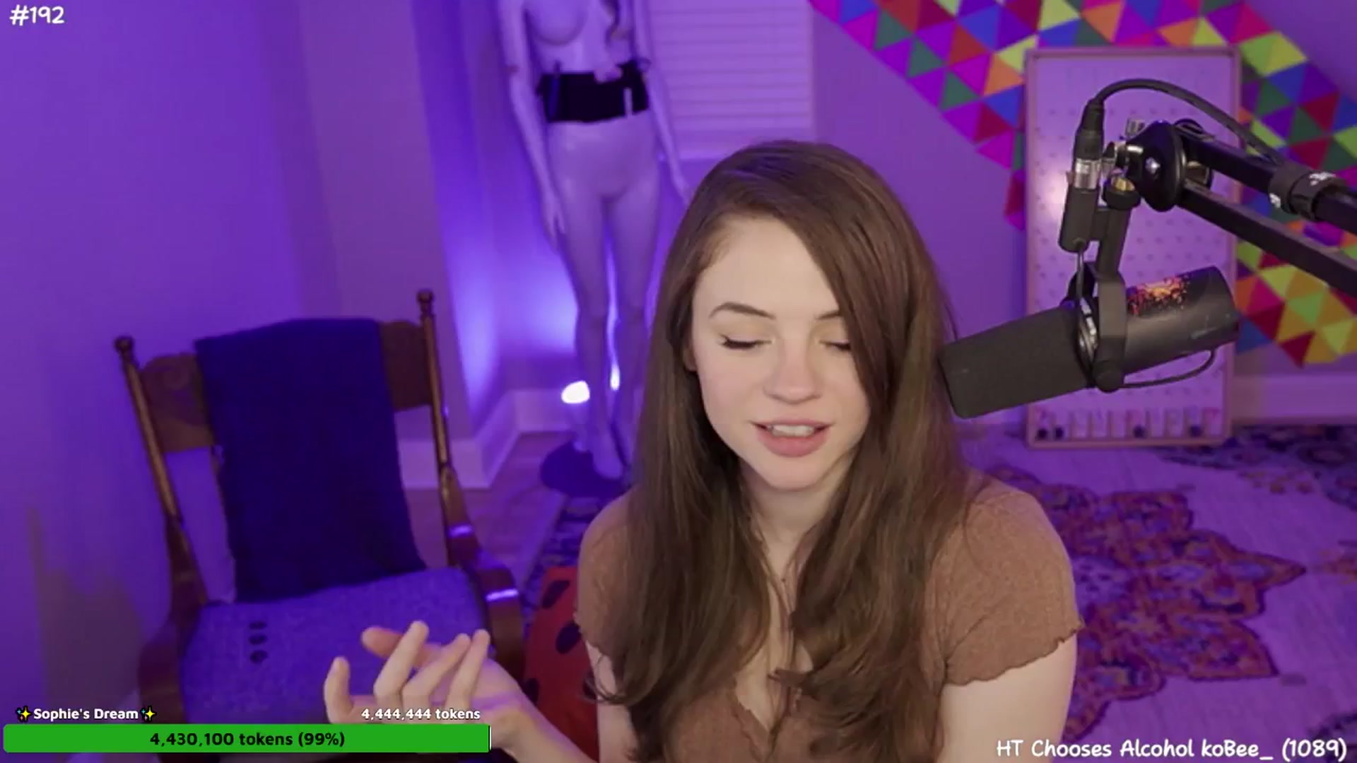 Gallery image thumbnail from FarmerSophie's myfreecams stream on, 05/04/2024, 08:41 image 11 of 20