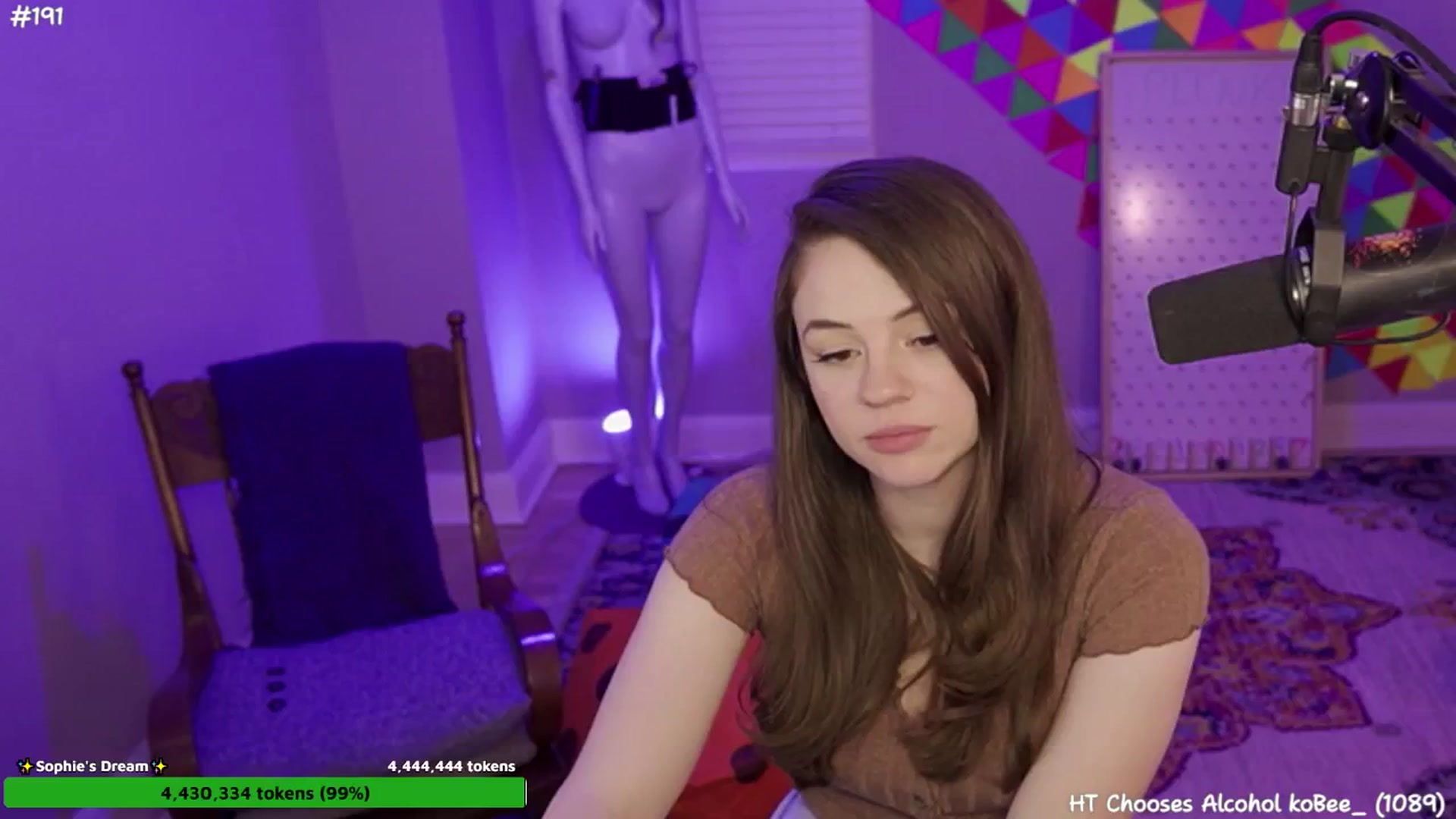 Gallery image thumbnail from FarmerSophie's myfreecams stream on, 05/04/2024, 08:41 image 17 of 20