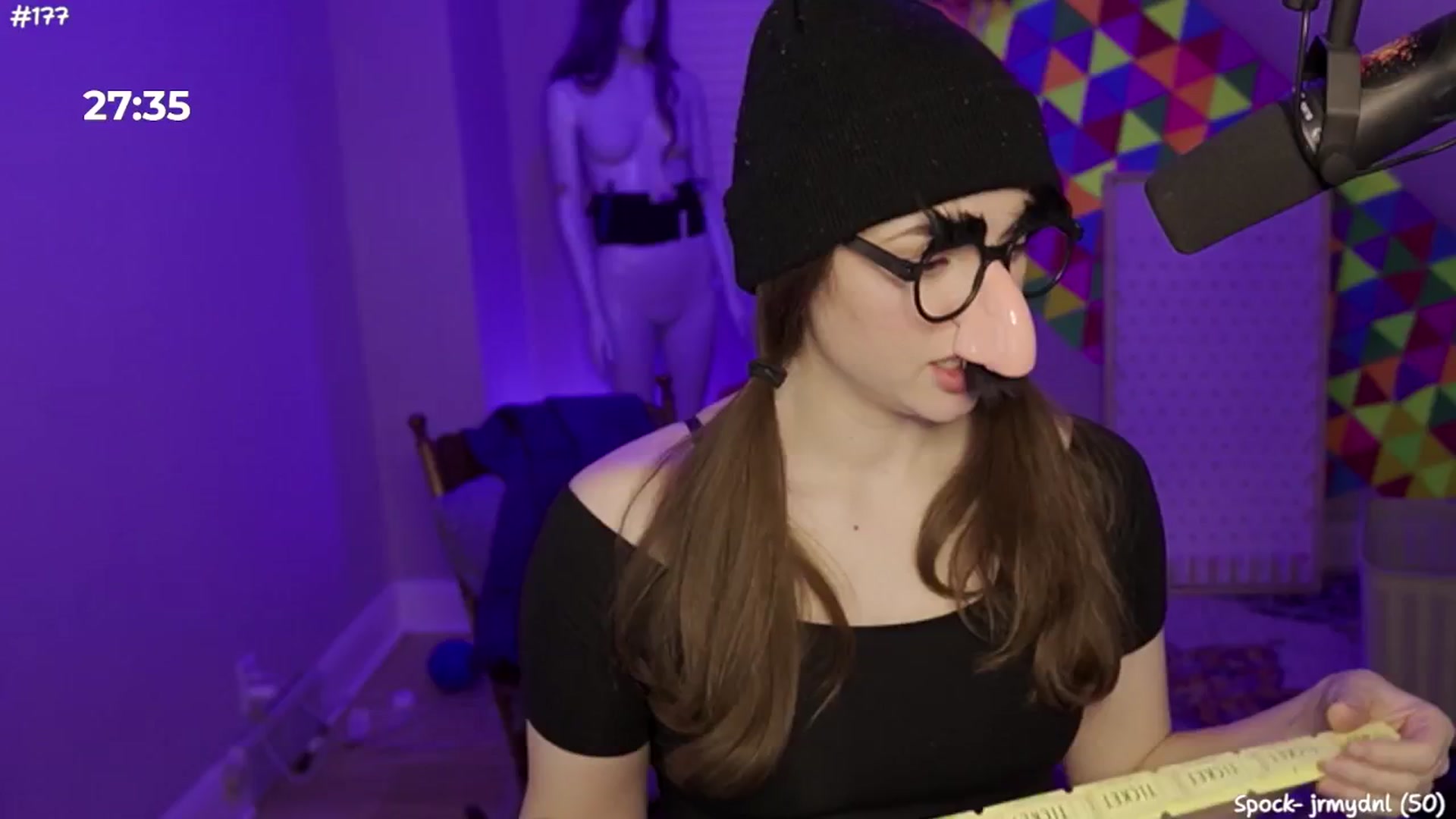 Gallery image thumbnail from FarmerSophie's myfreecams stream on, 05/07/2024, 04:27 image 5 of 20