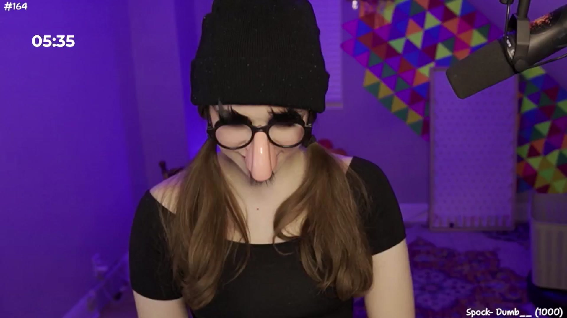 Gallery image thumbnail from FarmerSophie's myfreecams stream on, 05/07/2024, 04:27 image 15 of 20