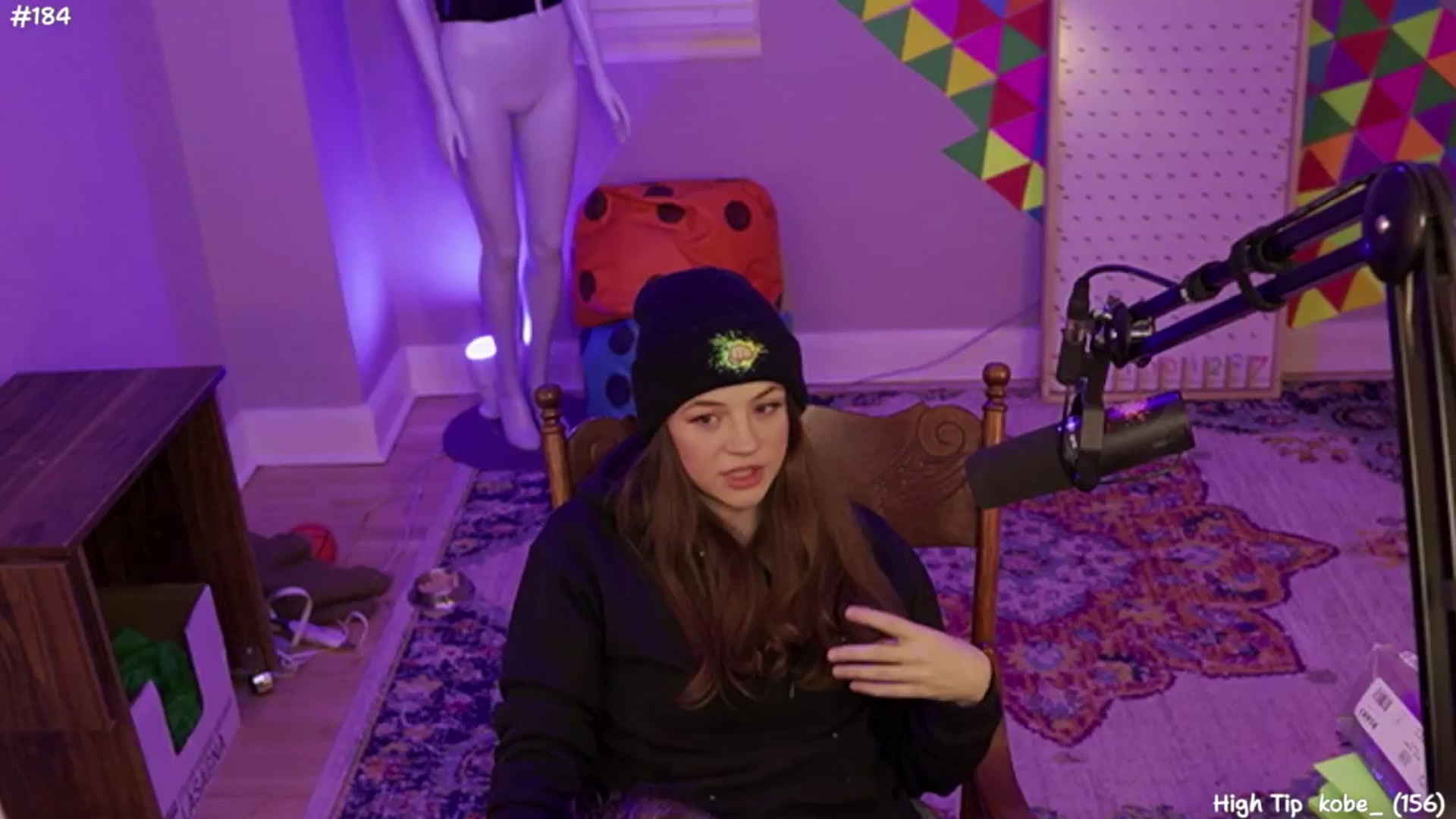 Gallery image thumbnail from FarmerSophie's myfreecams stream on, 05/21/2024, 03:34 image 16 of 20