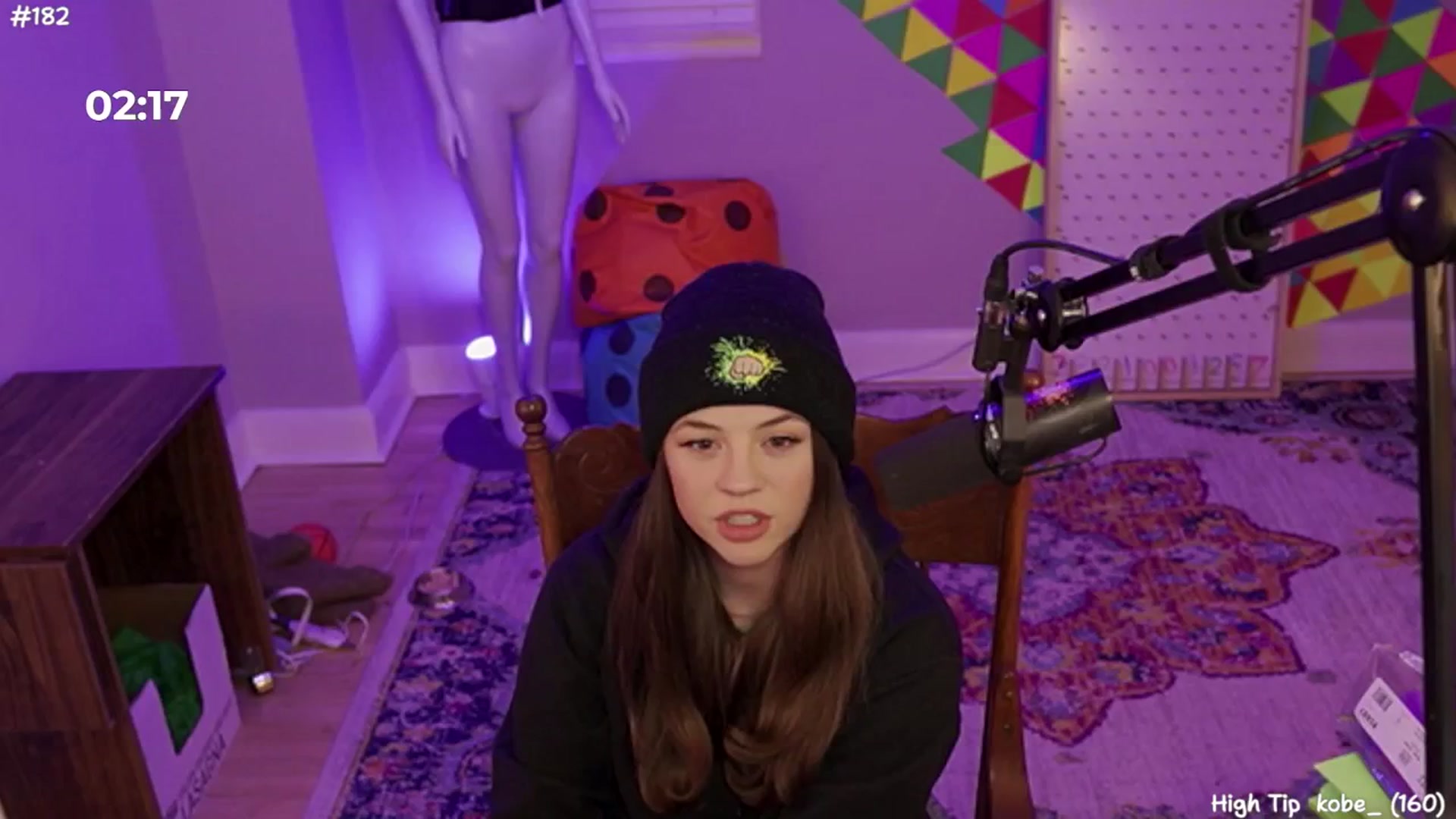 Gallery image thumbnail from FarmerSophie's myfreecams stream on, 05/21/2024, 03:34 image 19 of 20
