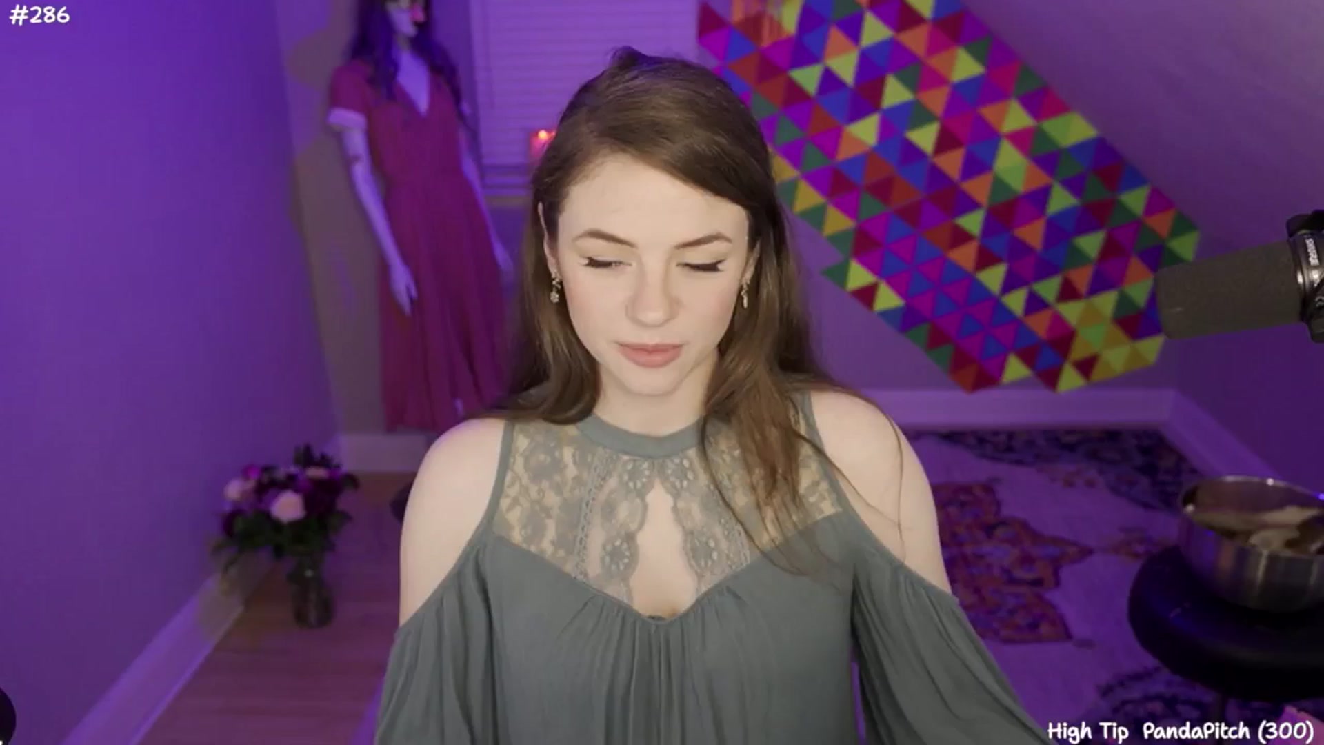 Gallery image thumbnail from FarmerSophie's myfreecams stream on, 05/30/2024, 09:21 image 5 of 20