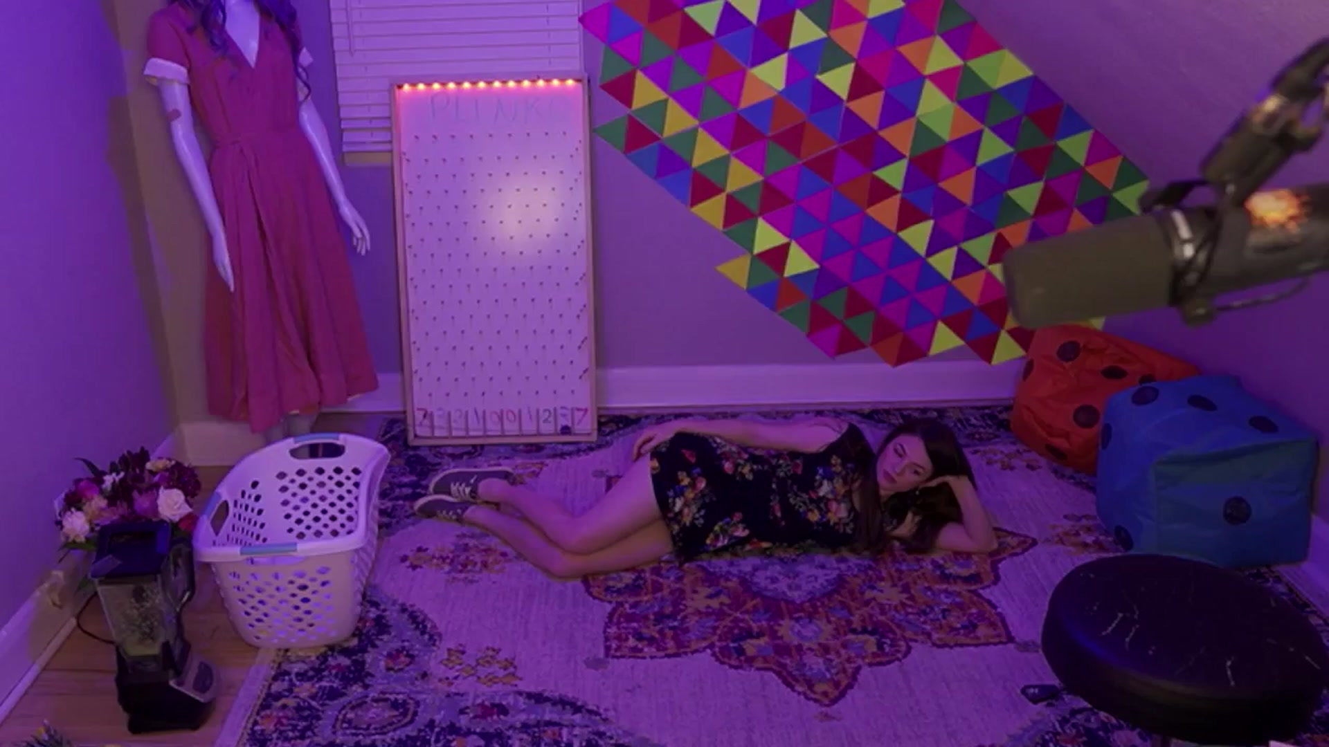 Gallery image thumbnail from FarmerSophie's myfreecams stream on, 06/01/2024, 07:05 image 13 of 20