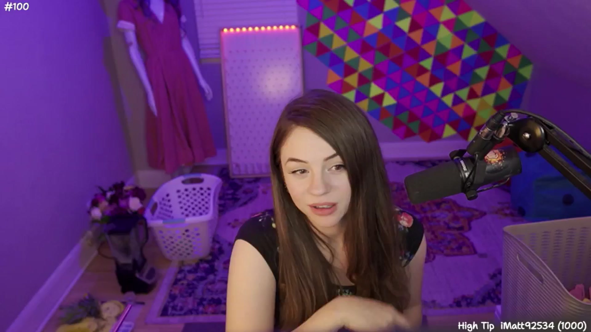 Gallery image thumbnail from FarmerSophie's myfreecams stream on, 06/01/2024, 08:58 image 12 of 20